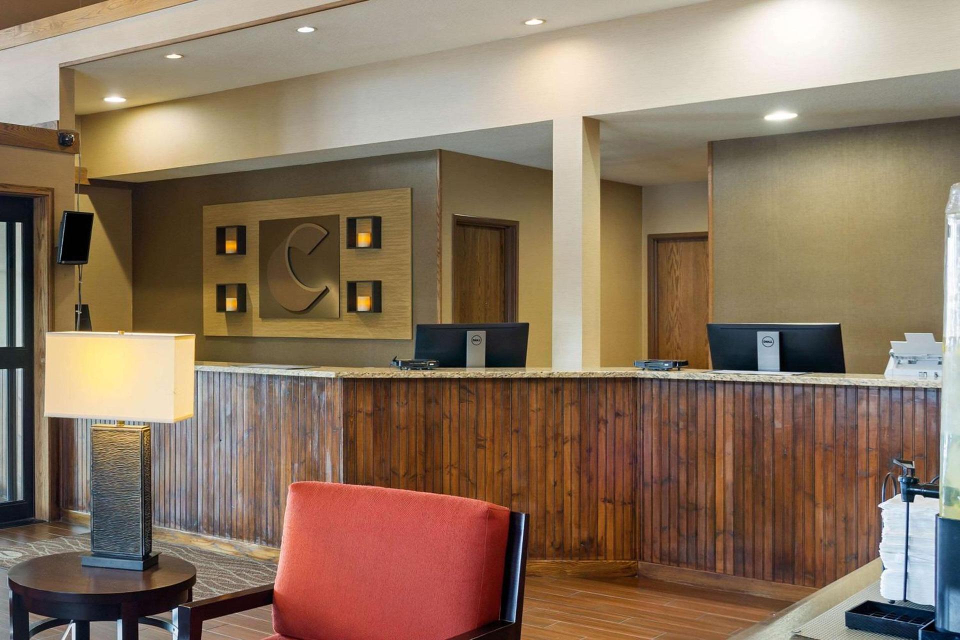 Comfort Inn Marshall Station photo 13