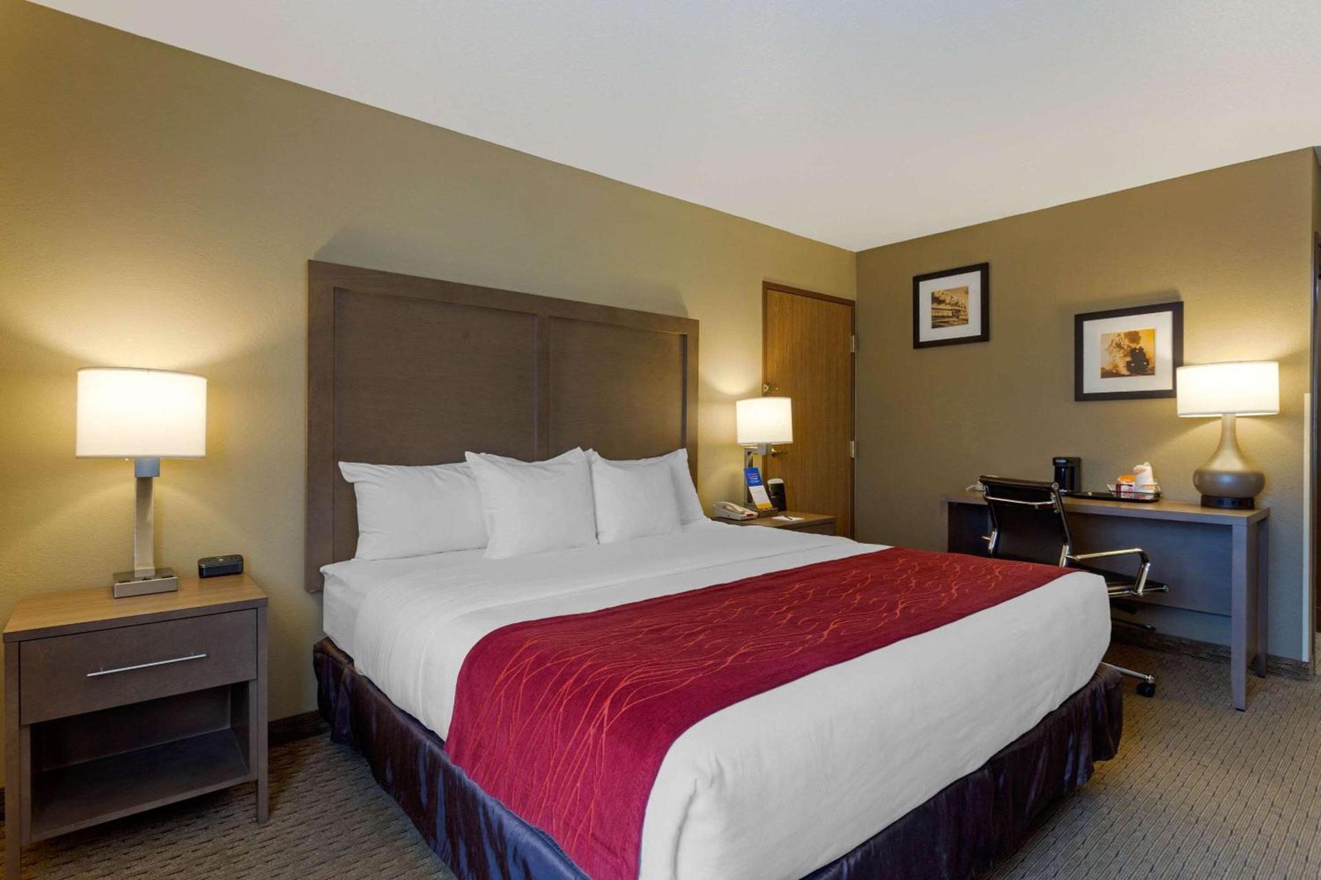 Comfort Inn Marshall Station photo 27