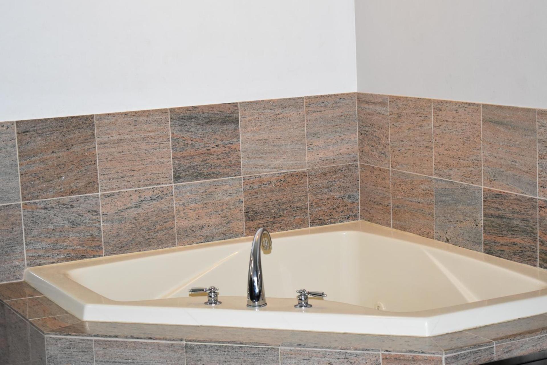 Country Inn & Suites by Radisson, Hagerstown, MD photo 4
