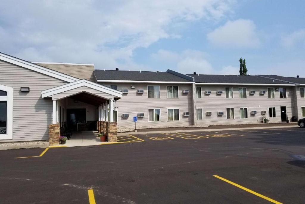 Super 8 by Wyndham Glenwood photo 15