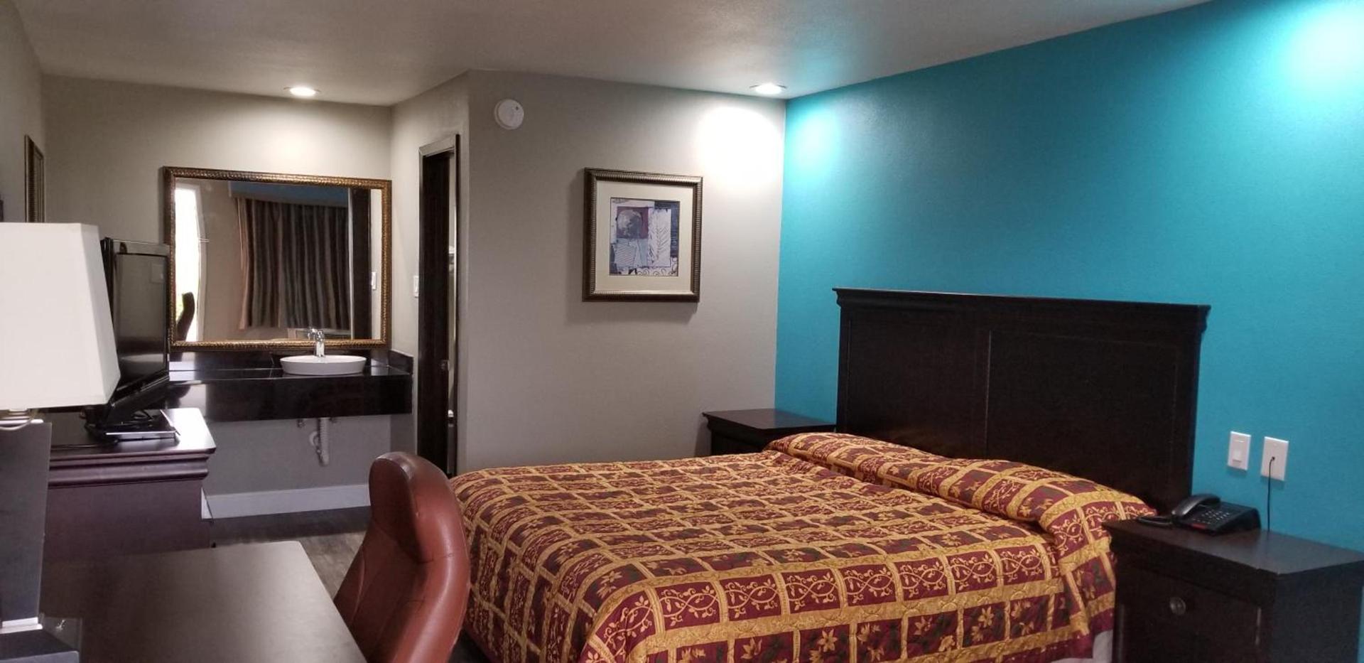 Delux Inn Mesquite photo 4