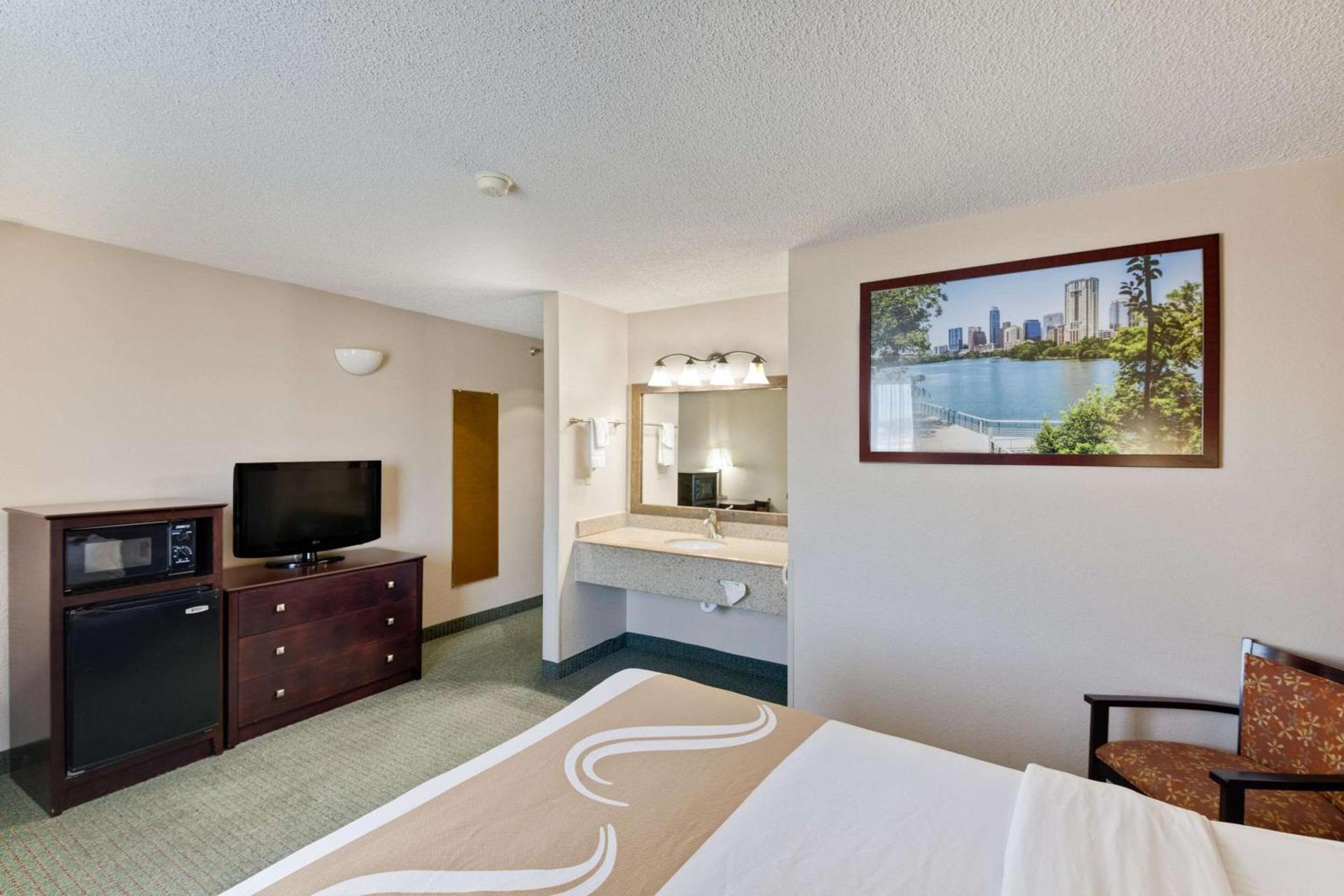 Quality Inn Cedar Park - Austin Northwest photo 10