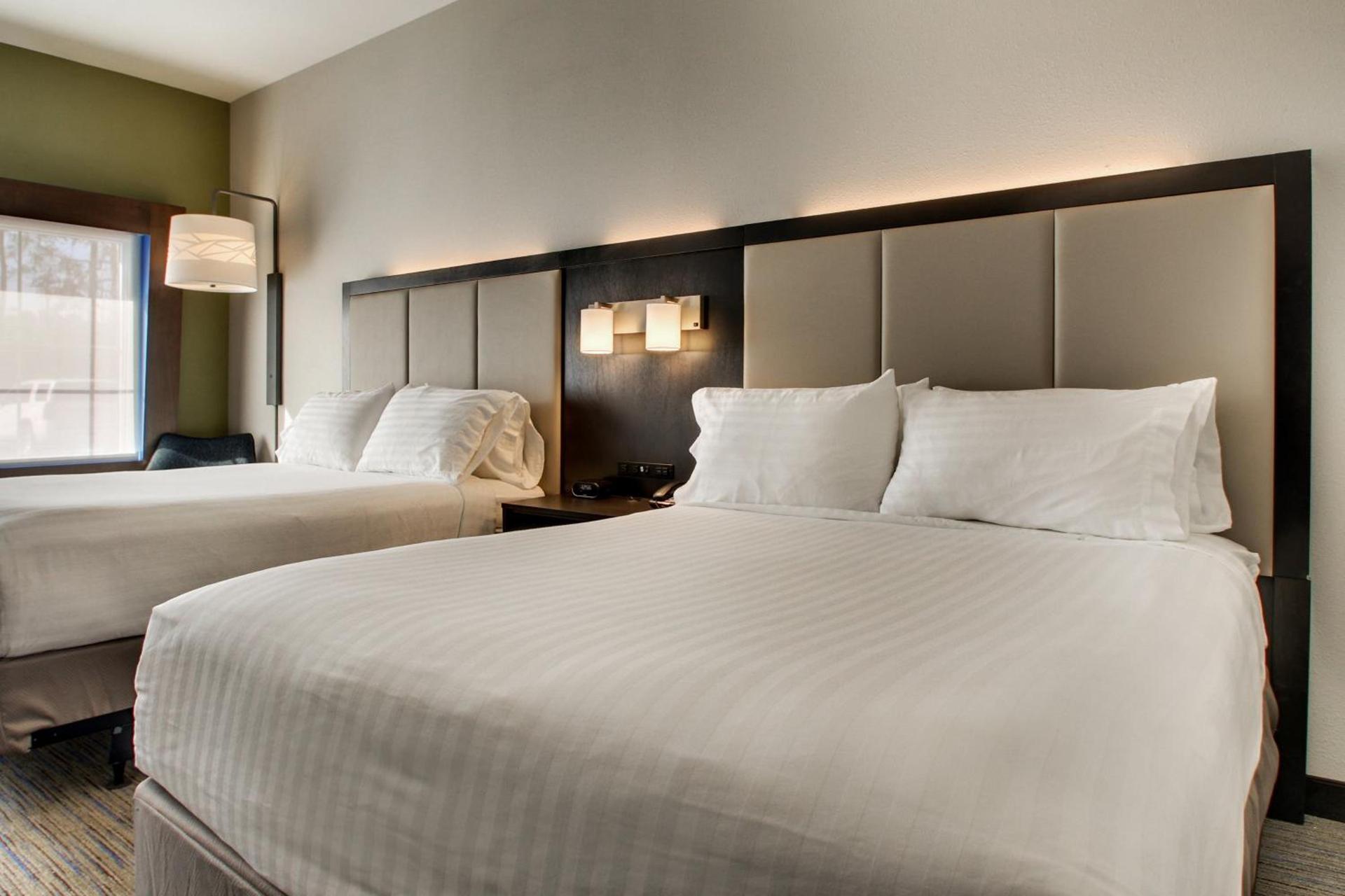 Holiday Inn Express & Suites Charleston NE Mt Pleasant US17 by IHG photo 8