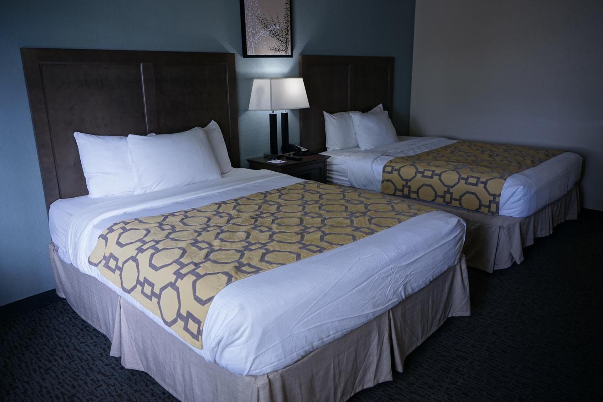 Baymont by Wyndham Shakopee photo 35