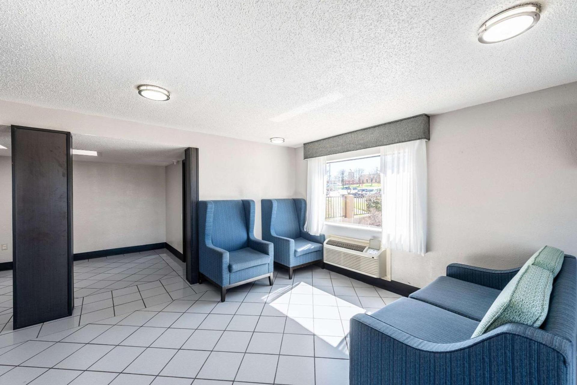 Econo Lodge Vicksburg photo 6