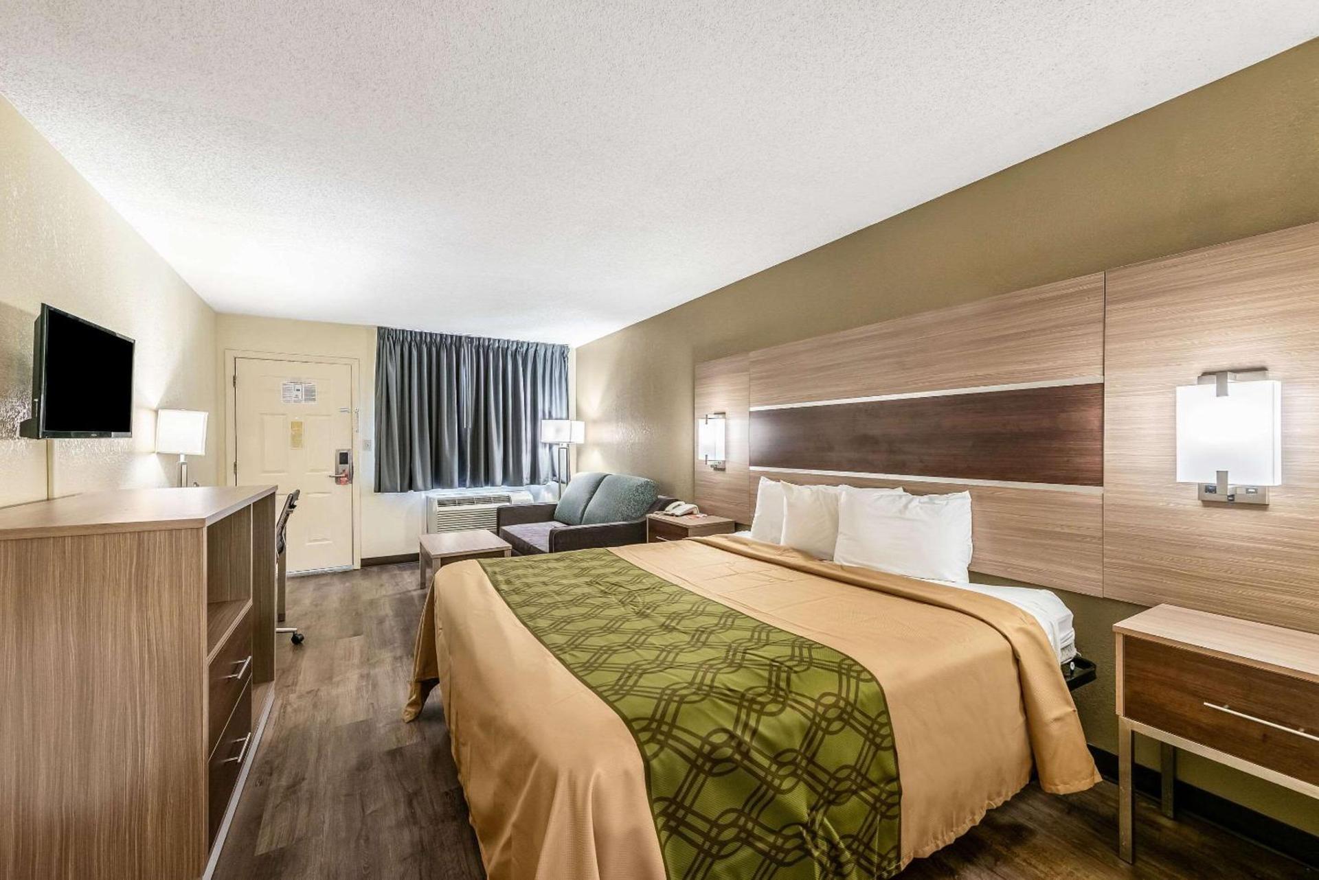 Econo Lodge Vicksburg photo 16