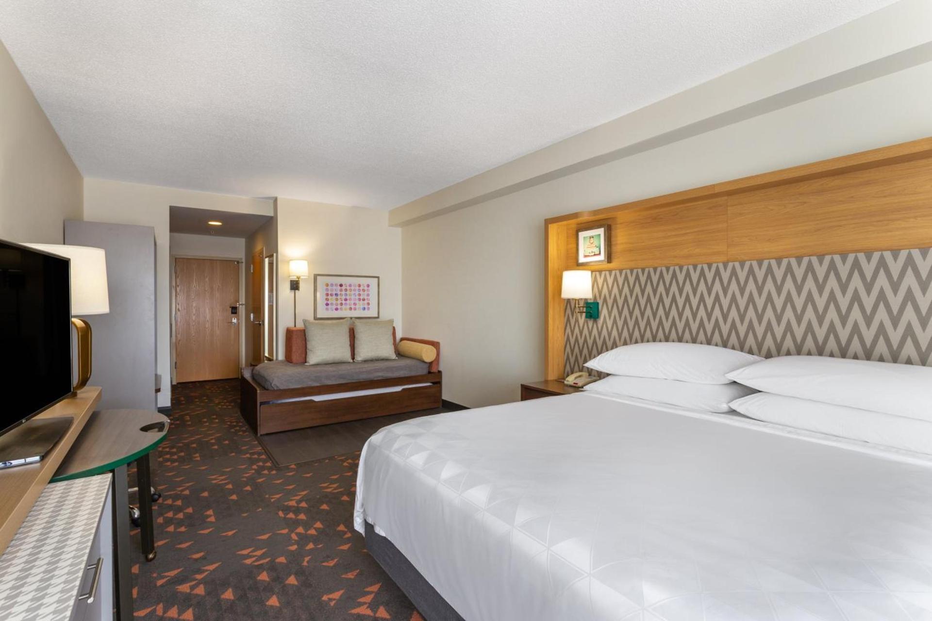 Holiday Inn Winter Haven by IHG photo 3