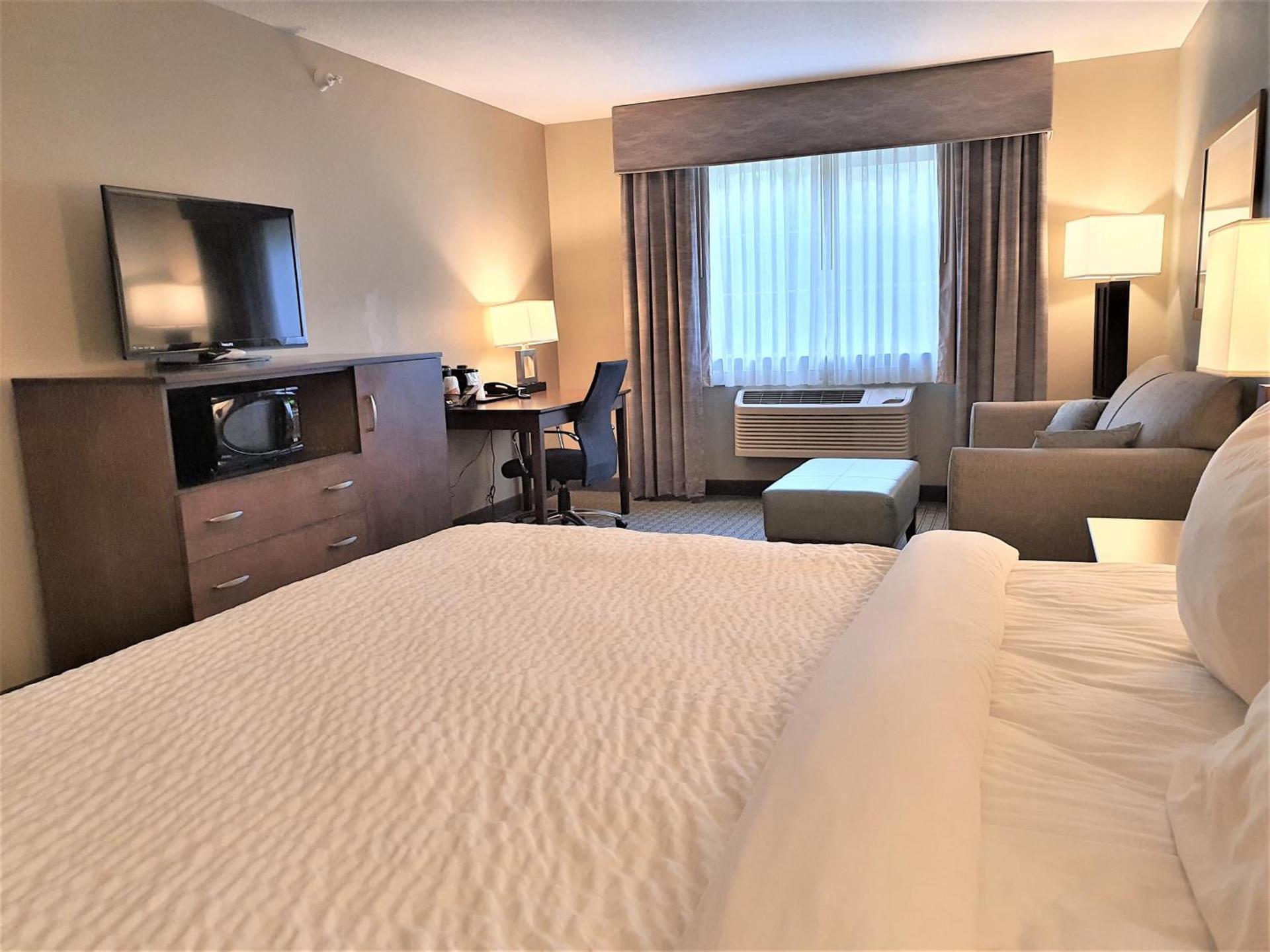 AmeriVu Inn and Suites - Chisago City photo 47
