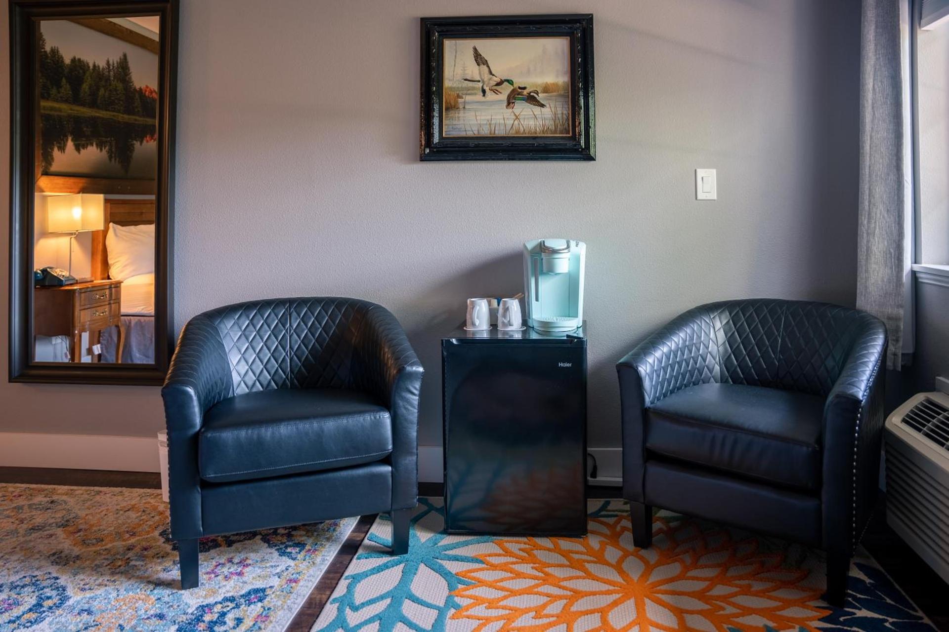 Blue Elk Inn photo 31