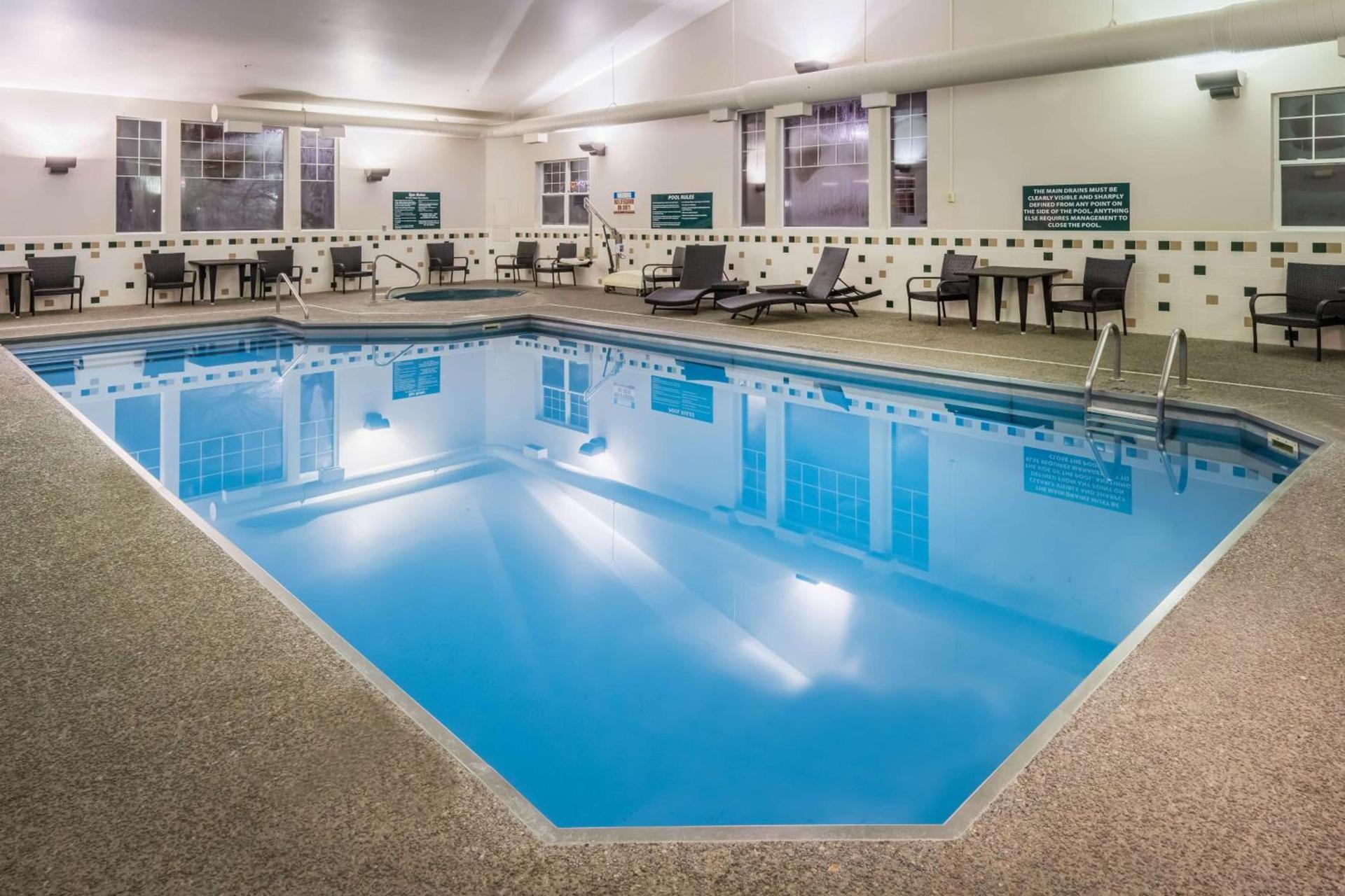 Best Western Plus Riverfront Hotel and Suites photo 5