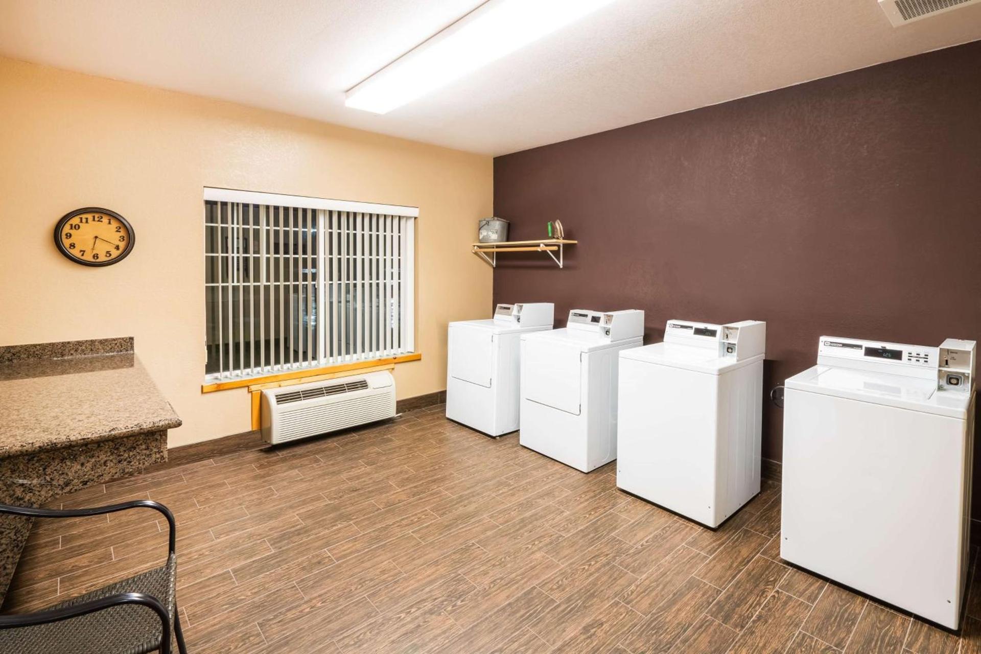 Best Western Plus Riverfront Hotel and Suites photo 31