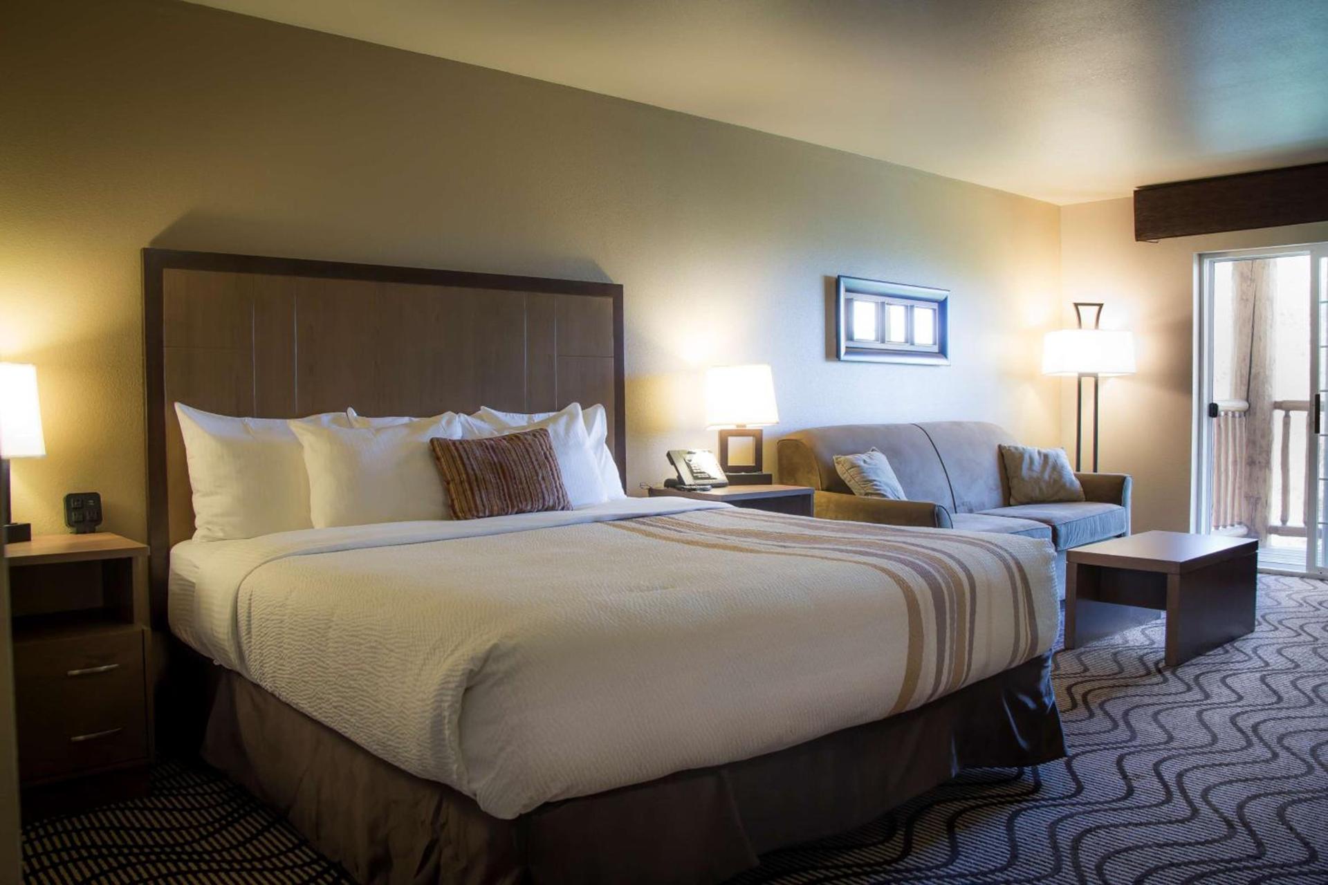 Best Western Plus Riverfront Hotel and Suites photo 13