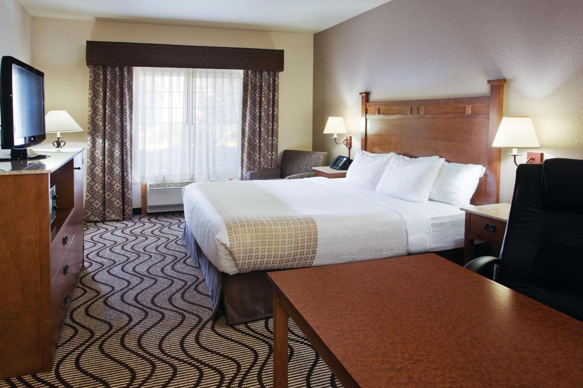 Best Western Plus Riverfront Hotel and Suites photo 20