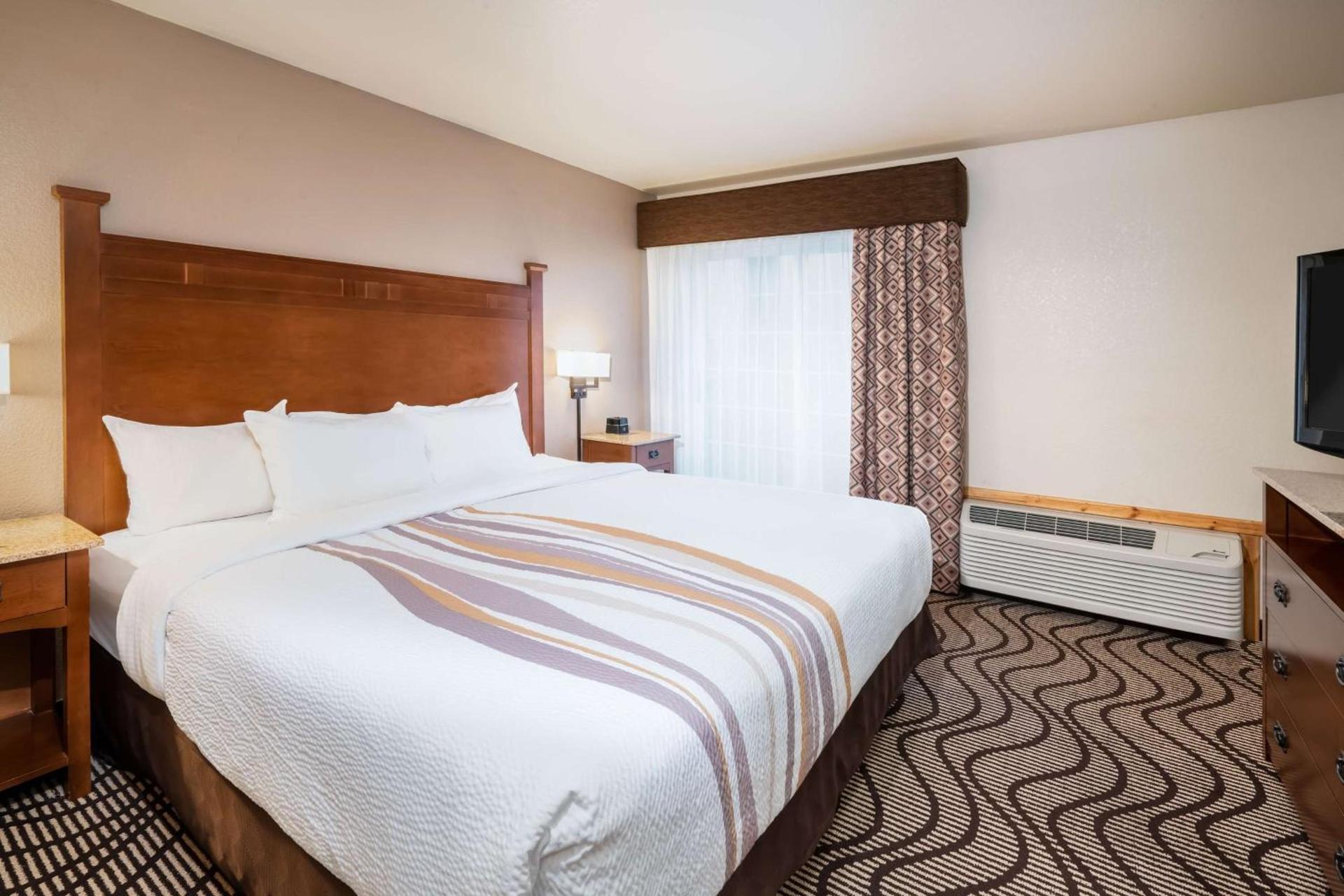 Best Western Plus Riverfront Hotel and Suites photo 25
