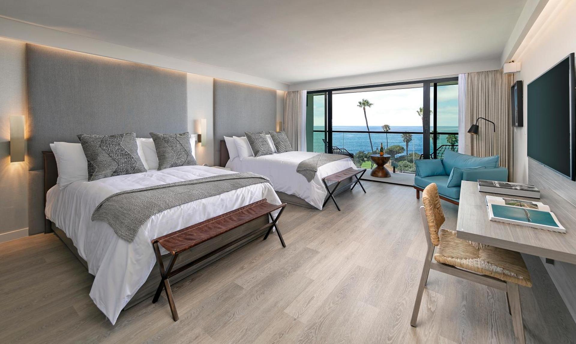 La Jolla Cove Suites photo 2