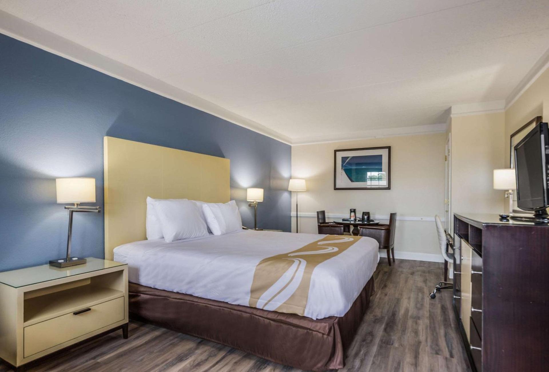 Quality Inn Hampton - Newport News photo 20