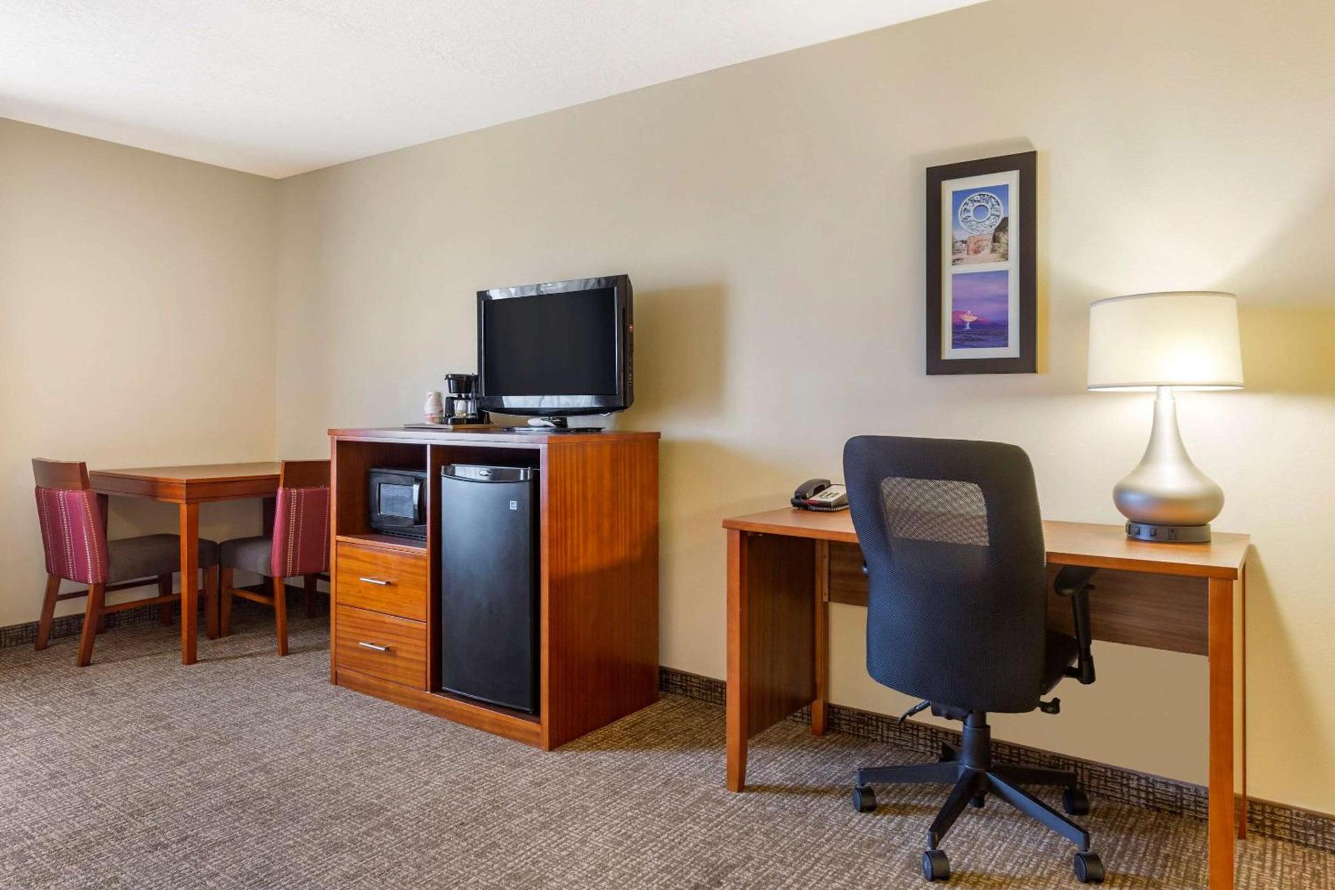 Comfort Inn & Suites Socorro photo 16