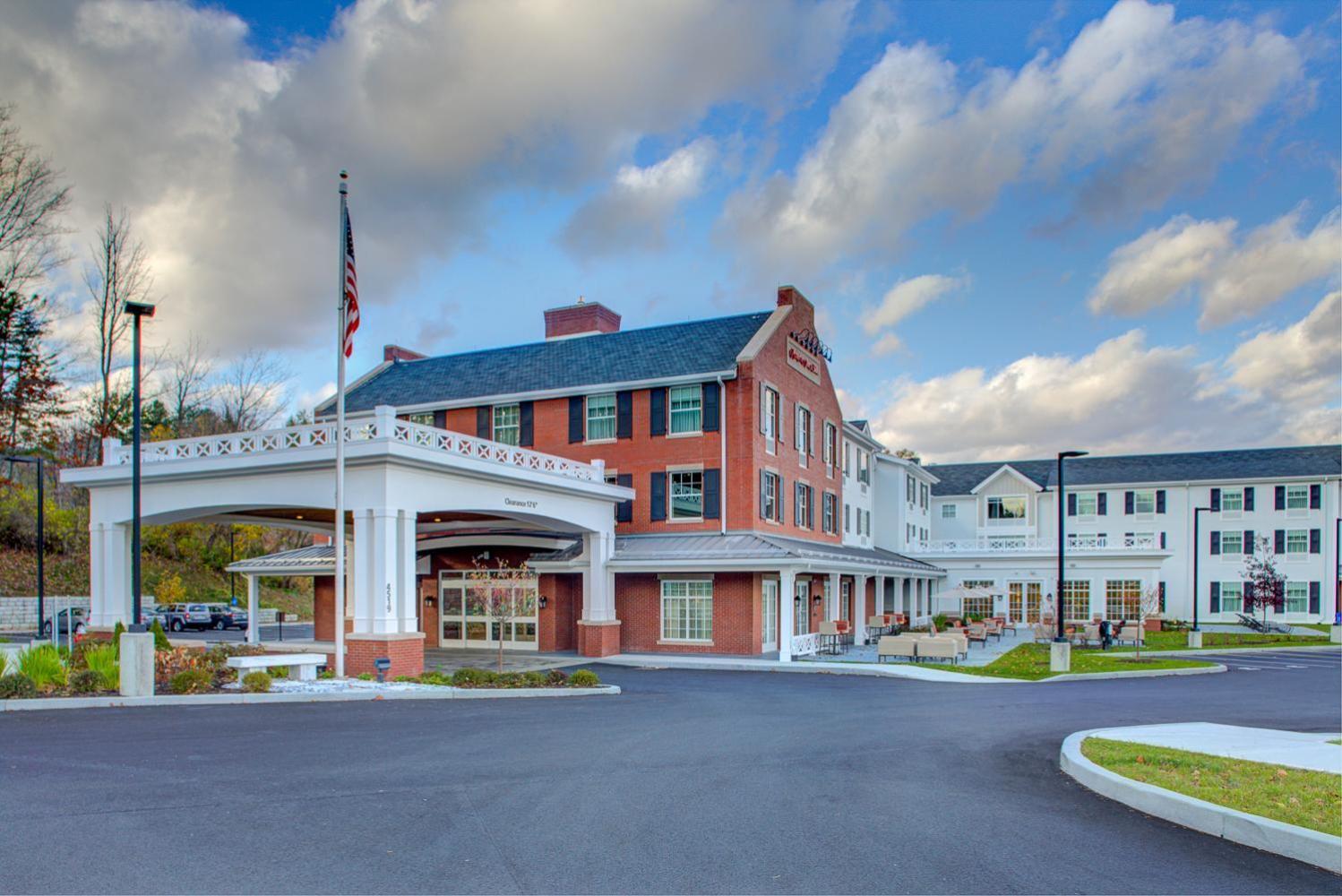 Hampton Inn & Suites Manchester, Vt photo 38