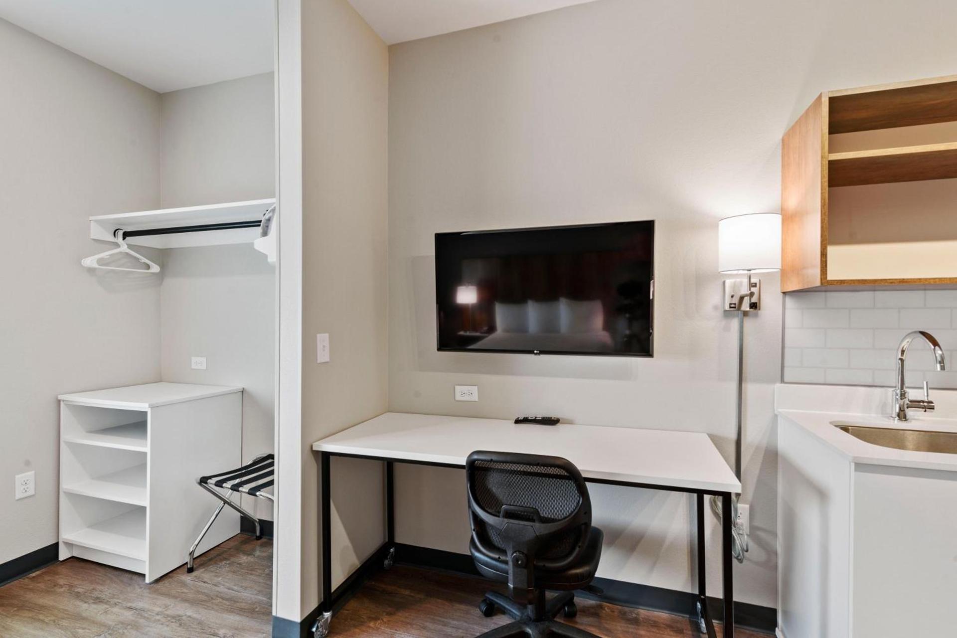 Extended Stay America Premier Suites - Savannah - Pooler photo 77