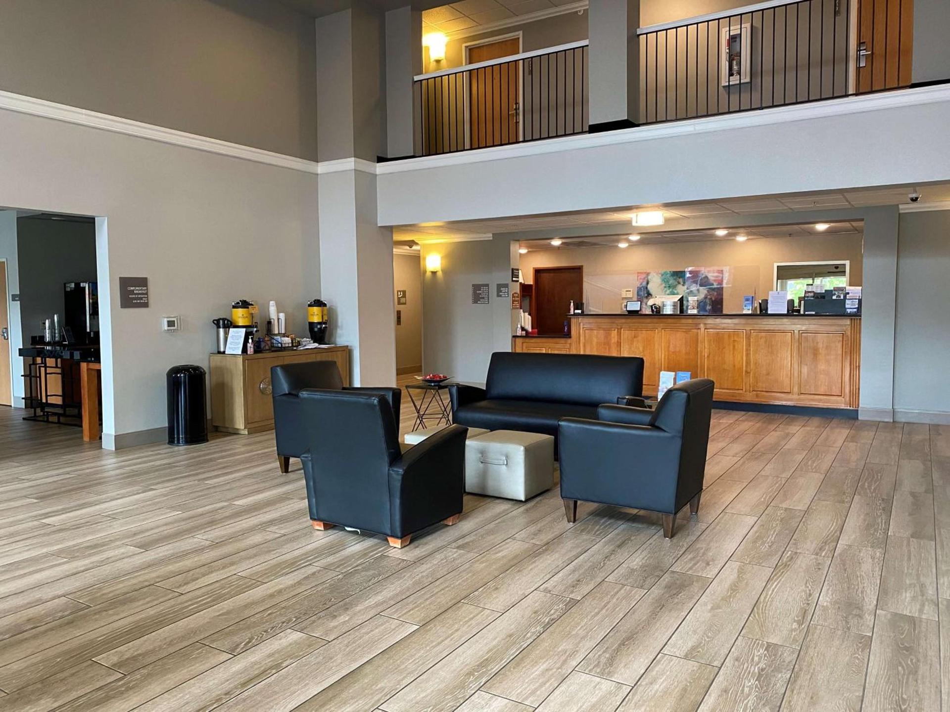 City Express by Marriott Danville photo 8