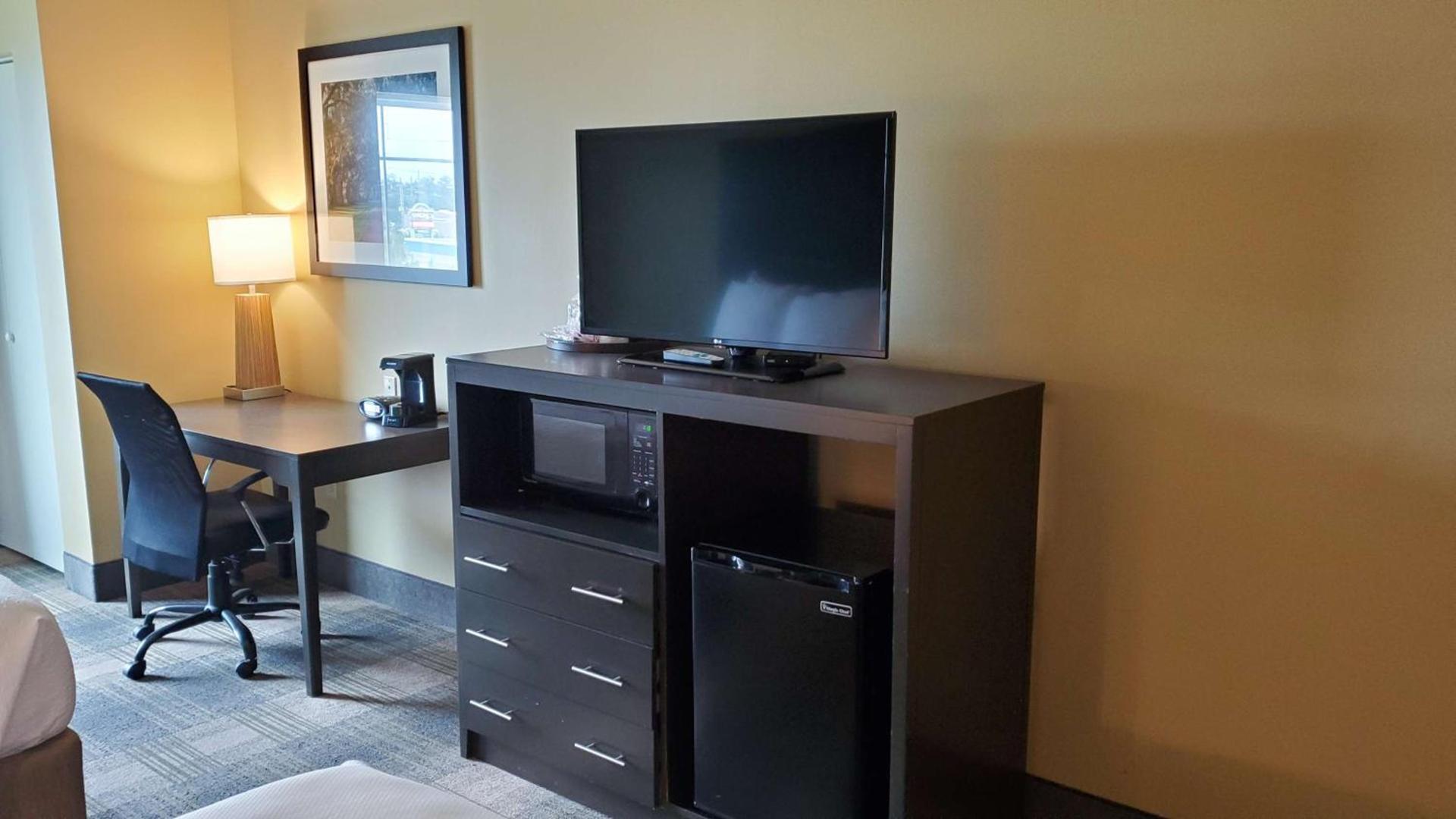 Best Western Plus New Orleans Airport Hotel photo 27