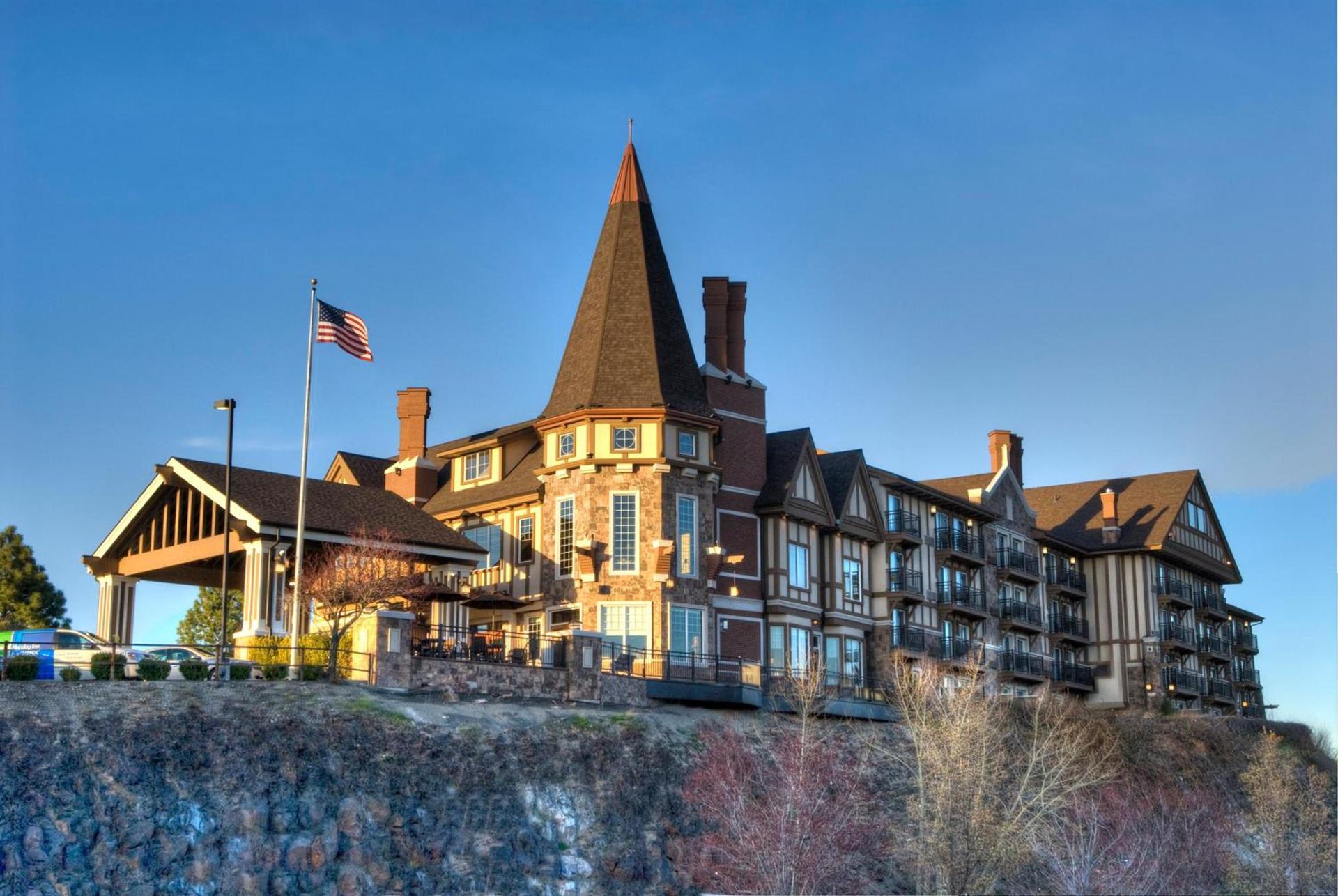 Holiday Inn Express Spokane-Downtown by IHG photo 12