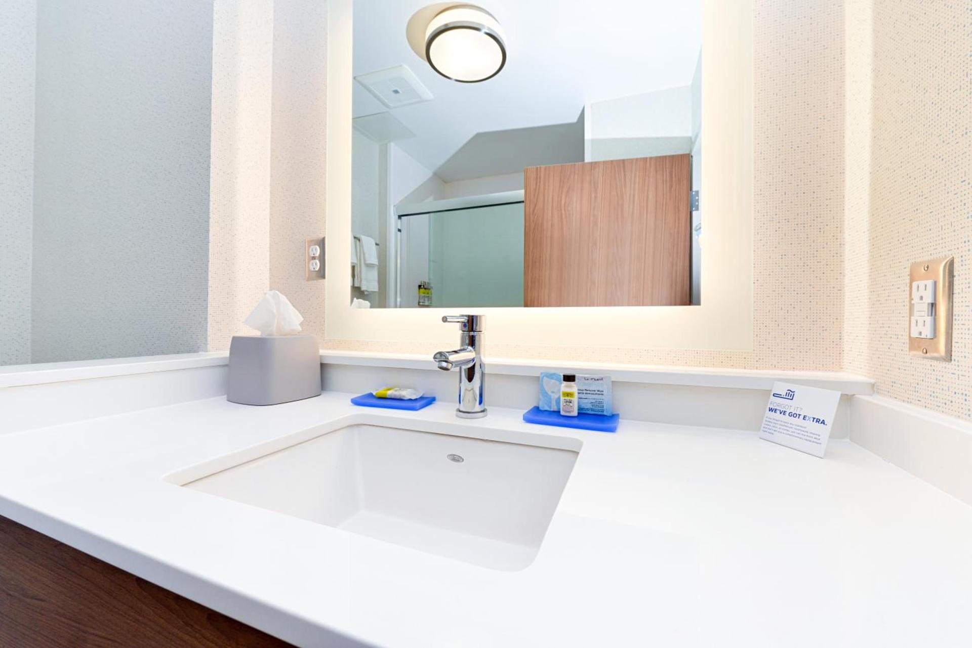 Holiday Inn Express & Suites - Elko by IHG photo 35