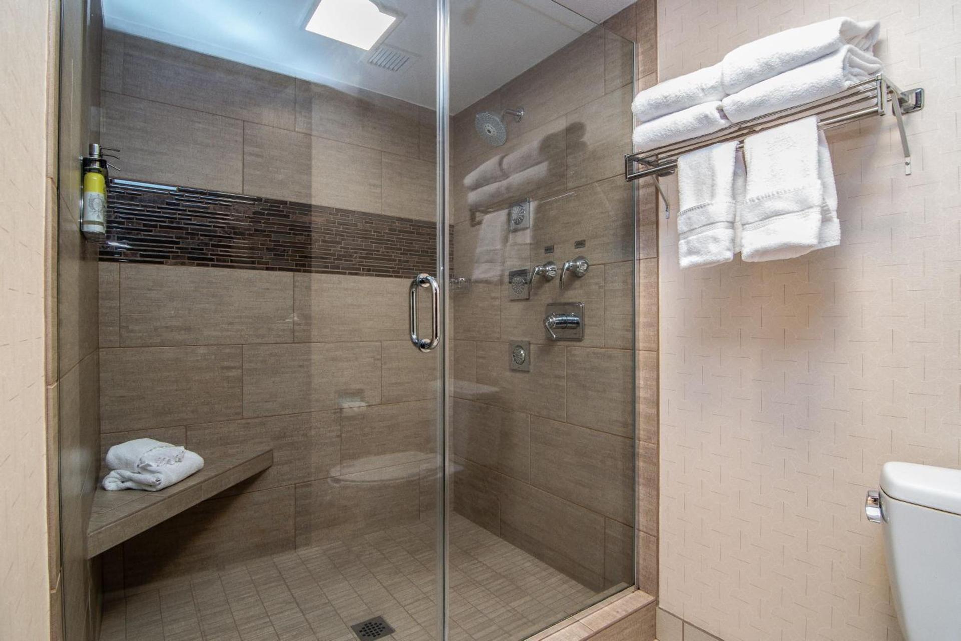 Holiday Inn Express Spokane-Downtown by IHG photo 47