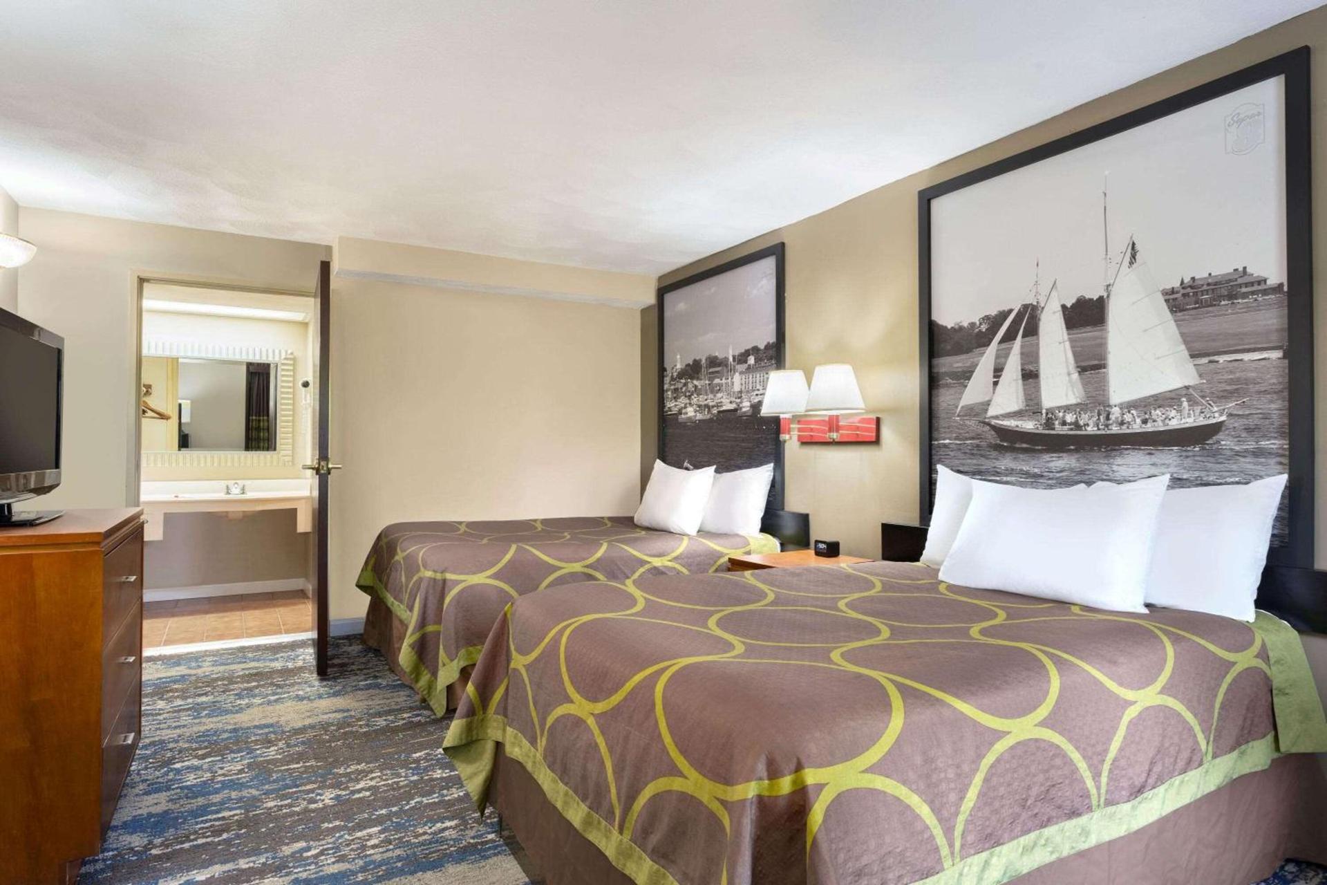 Super 8 by Wyndham West Greenwich/Providence photo 30