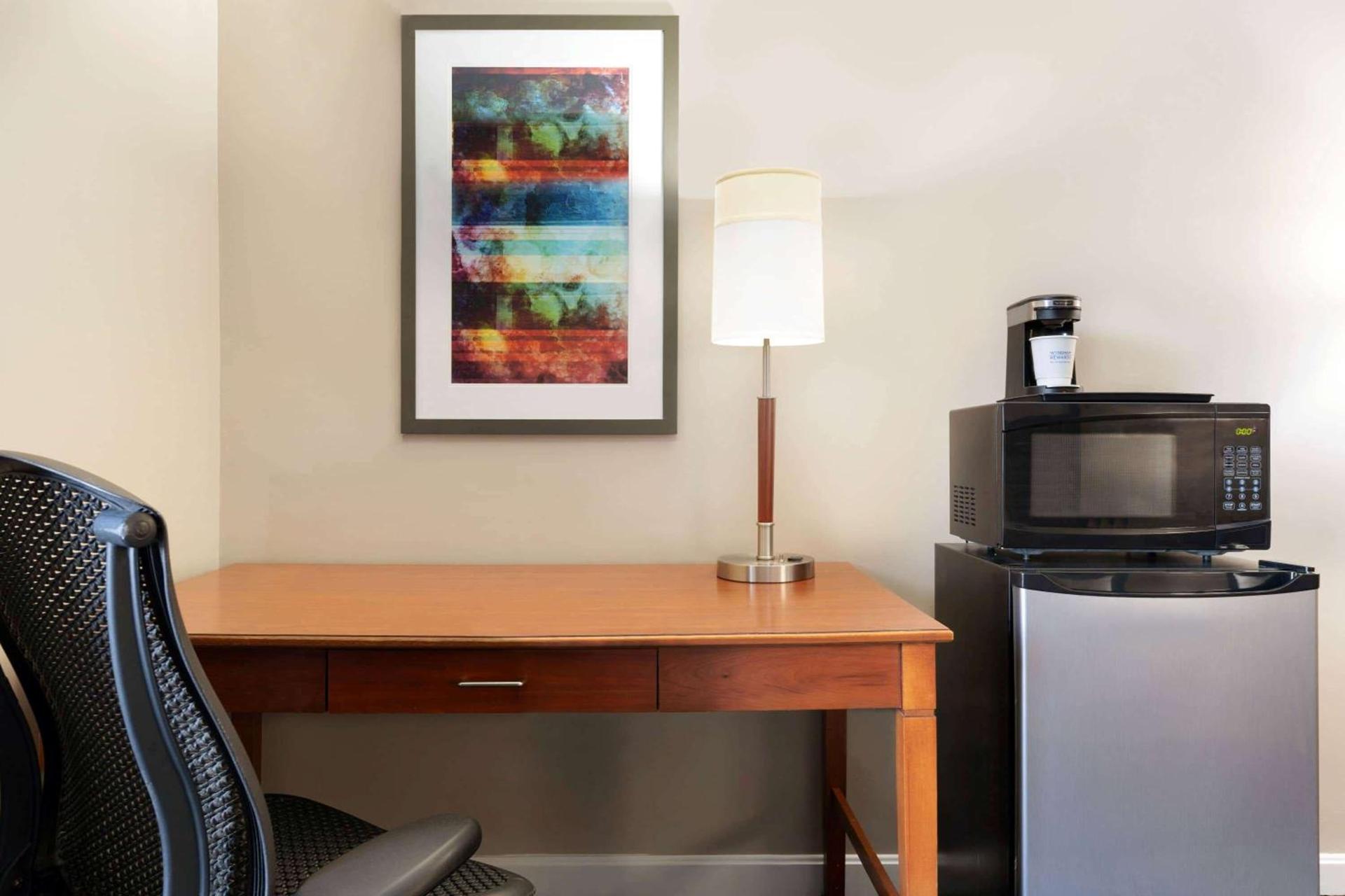 Super 8 by Wyndham West Greenwich/Providence photo 24