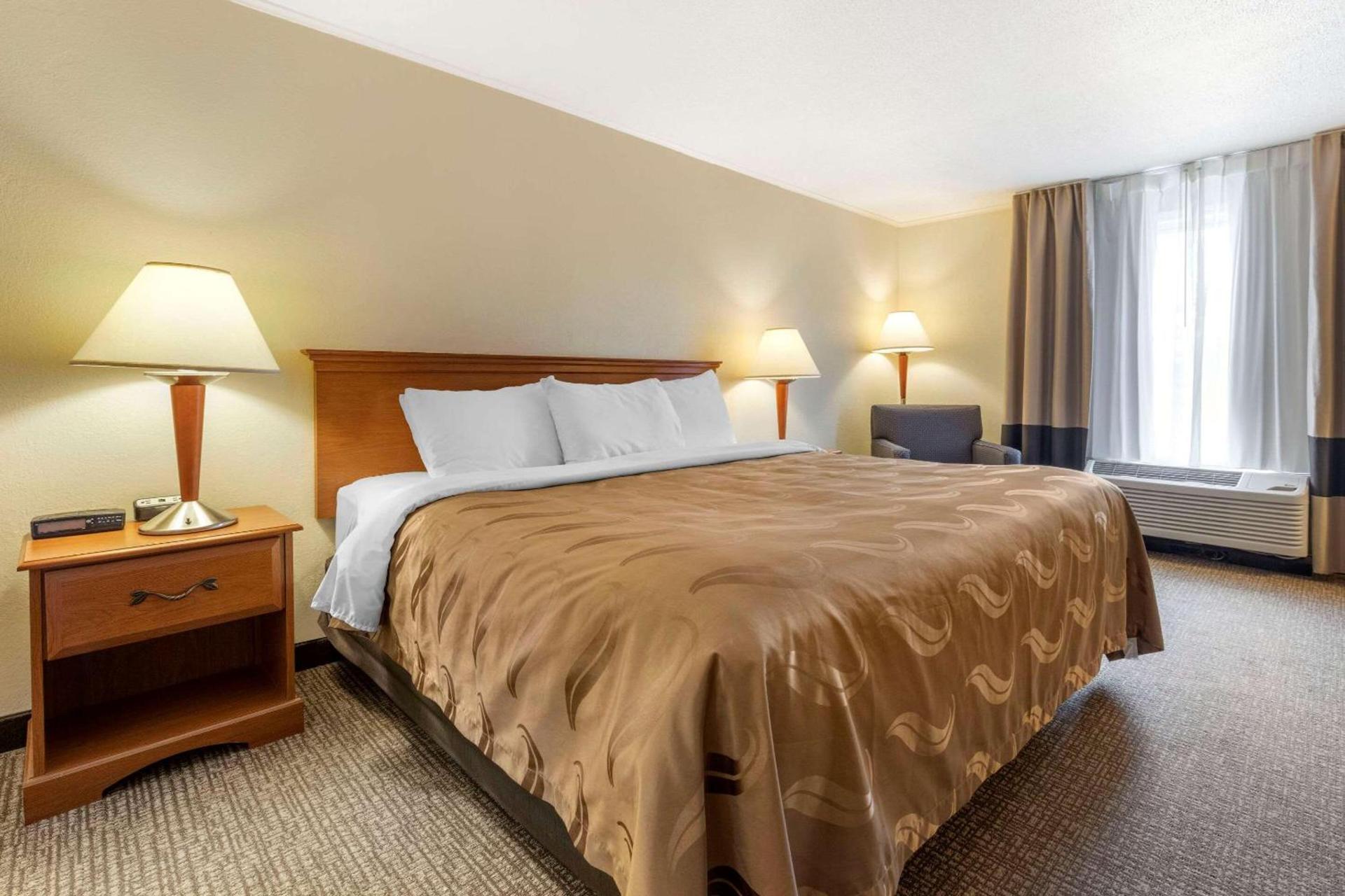 Quality Inn Selinsgrove photo 9