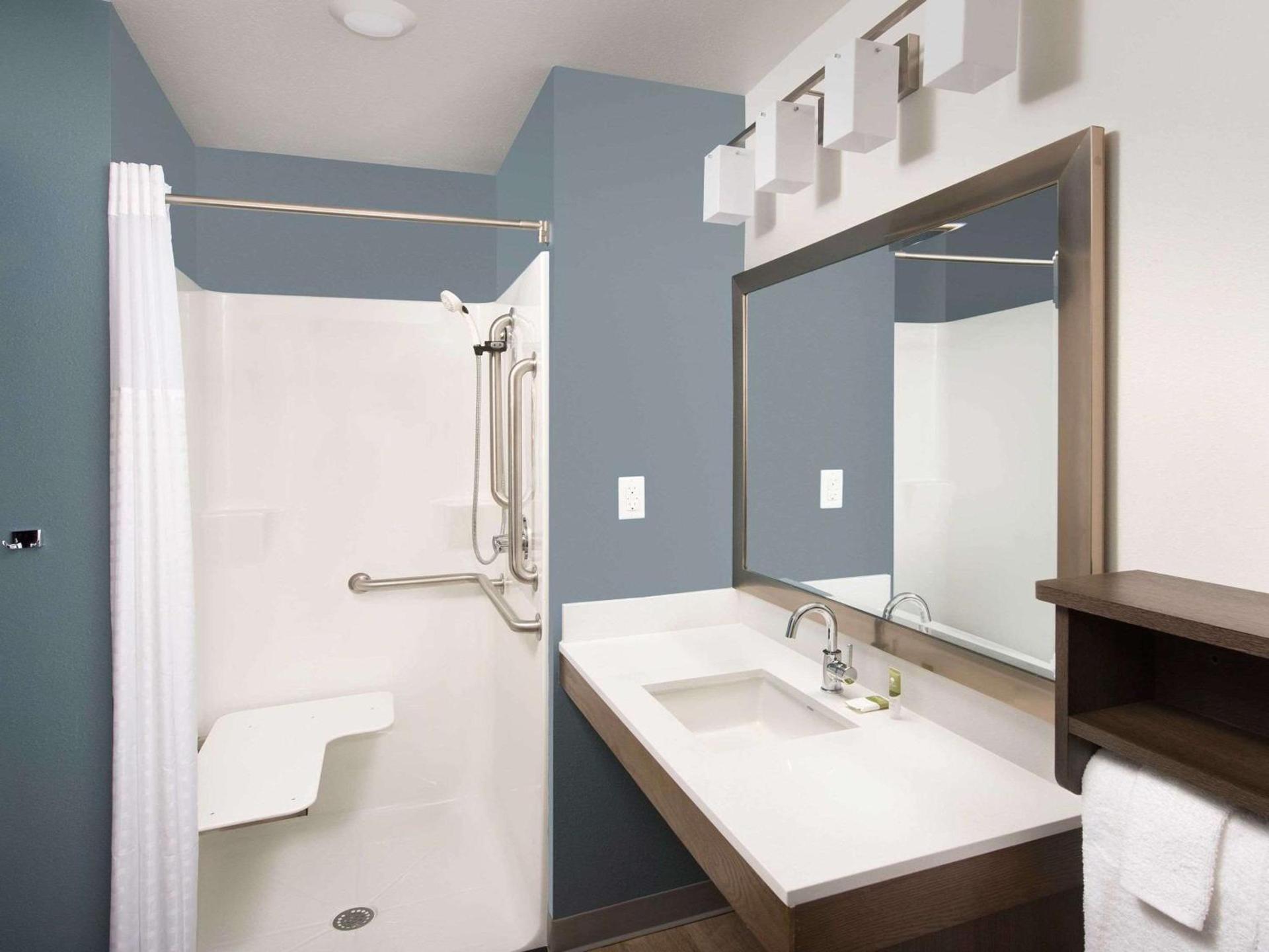 WoodSpring Suites Albuquerque photo 12