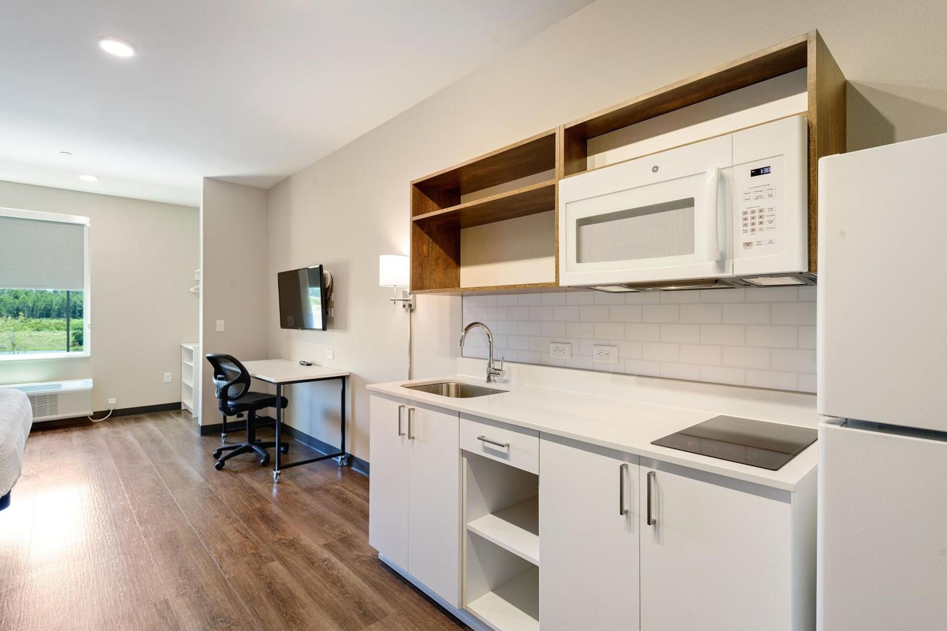 Extended Stay America Premier Suites - Savannah - Pooler photo 70
