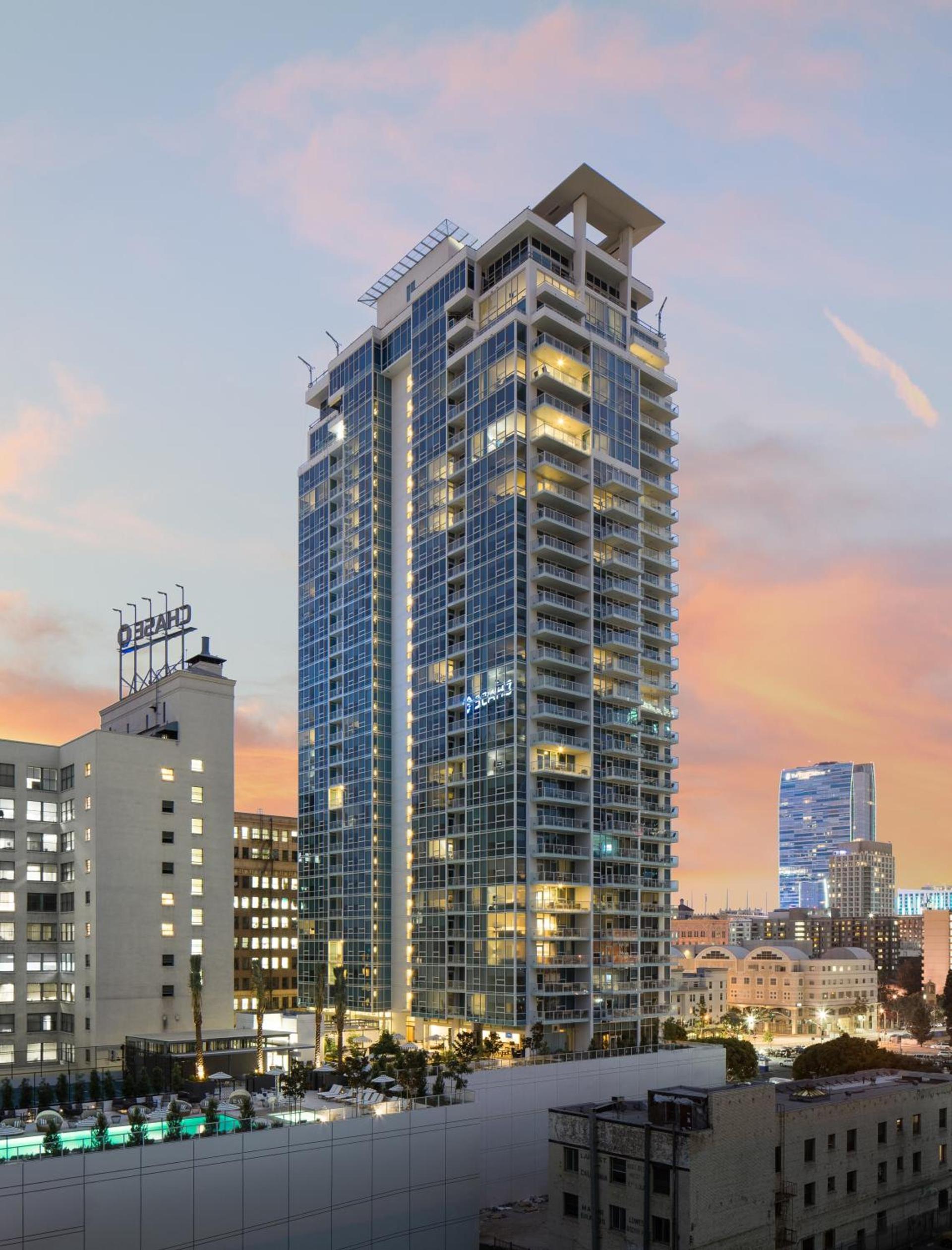 Level Los Angeles - Downtown South Olive photo 90