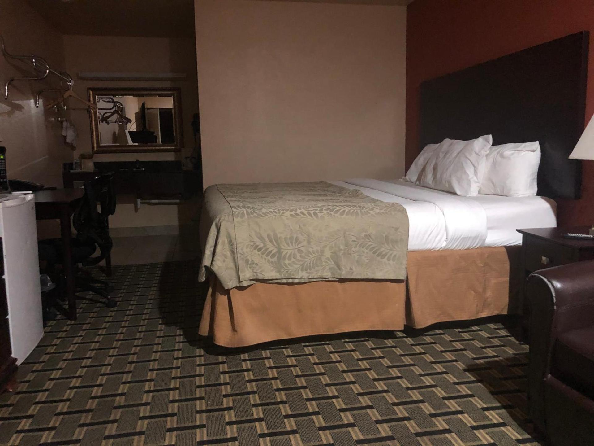 Executive Inn Woodward photo 15