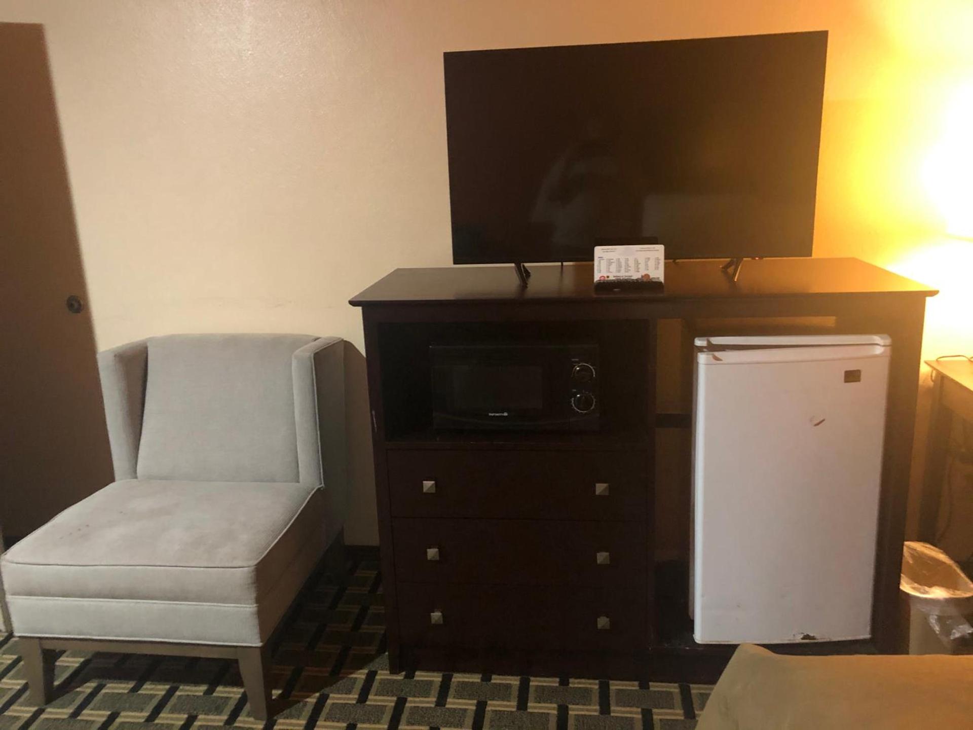 Executive Inn Woodward photo 13