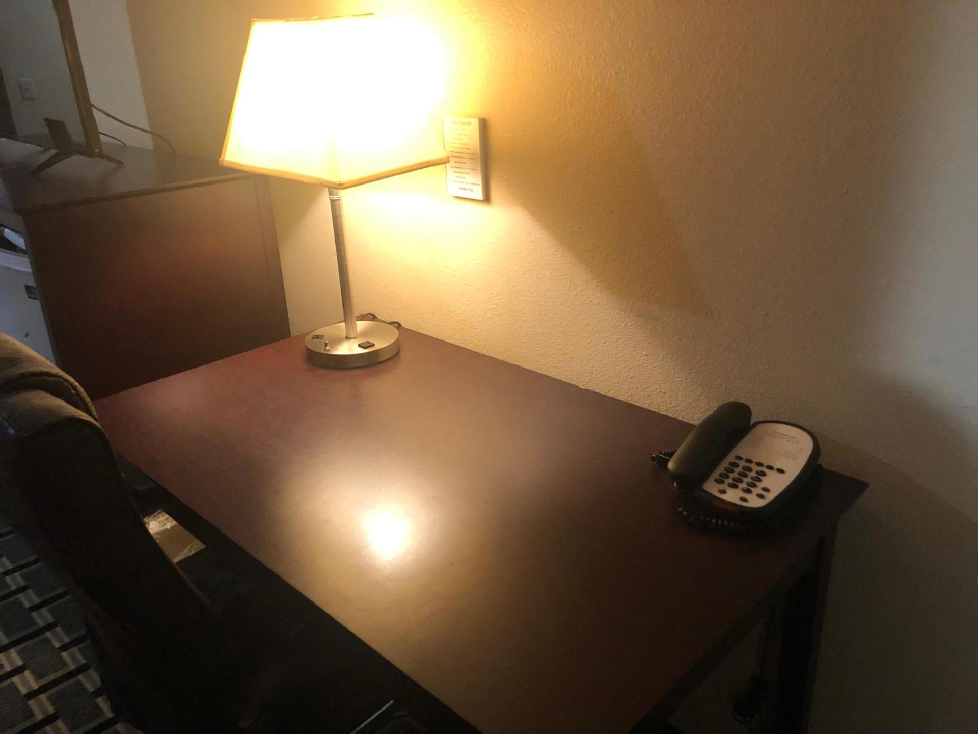 Executive Inn Woodward photo 12