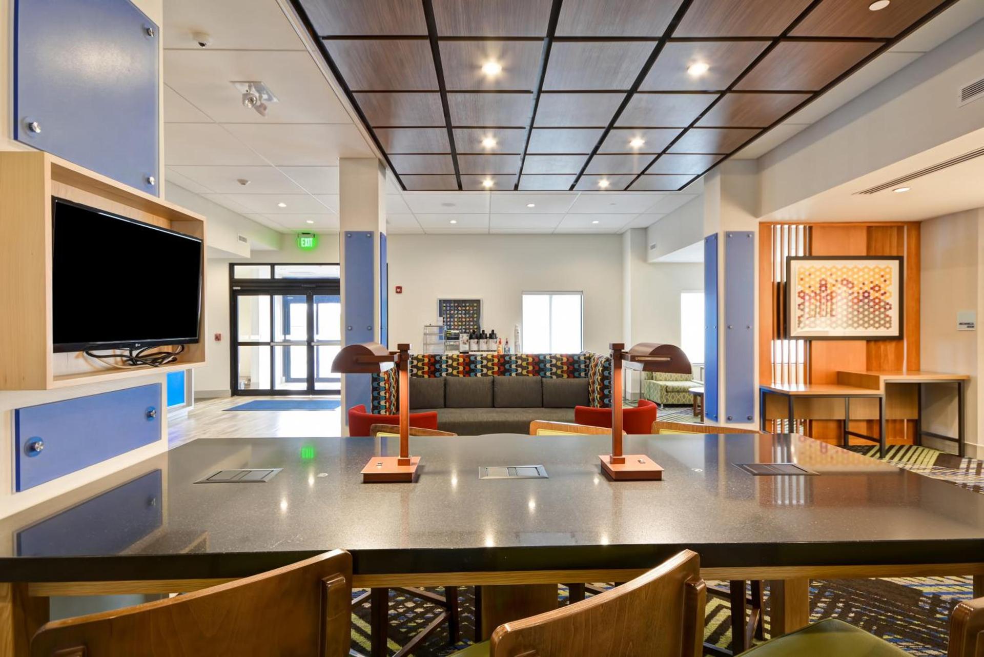 Holiday Inn Express - Evansville by IHG photo 23