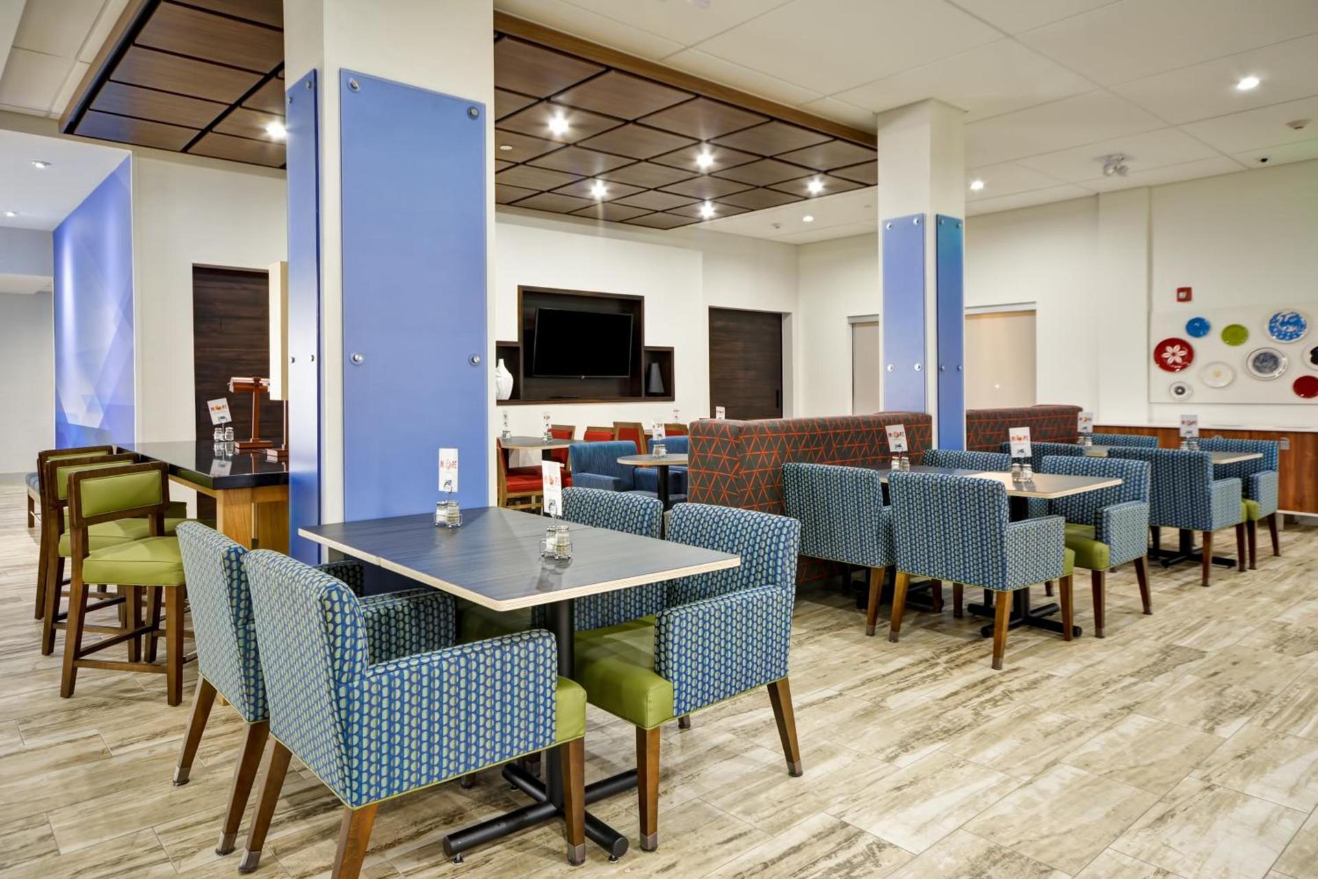 Holiday Inn Express - Evansville by IHG photo 19