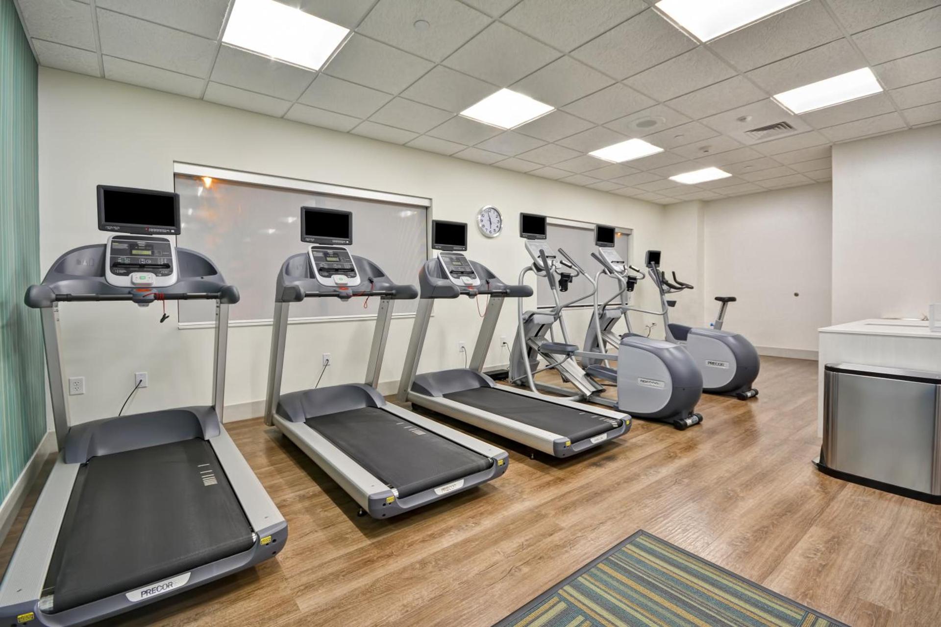 Holiday Inn Express - Evansville by IHG photo 2