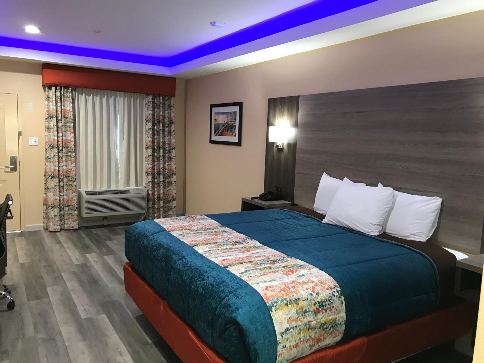 Scottish Inn & Suites Houston Willowbrook photo 4