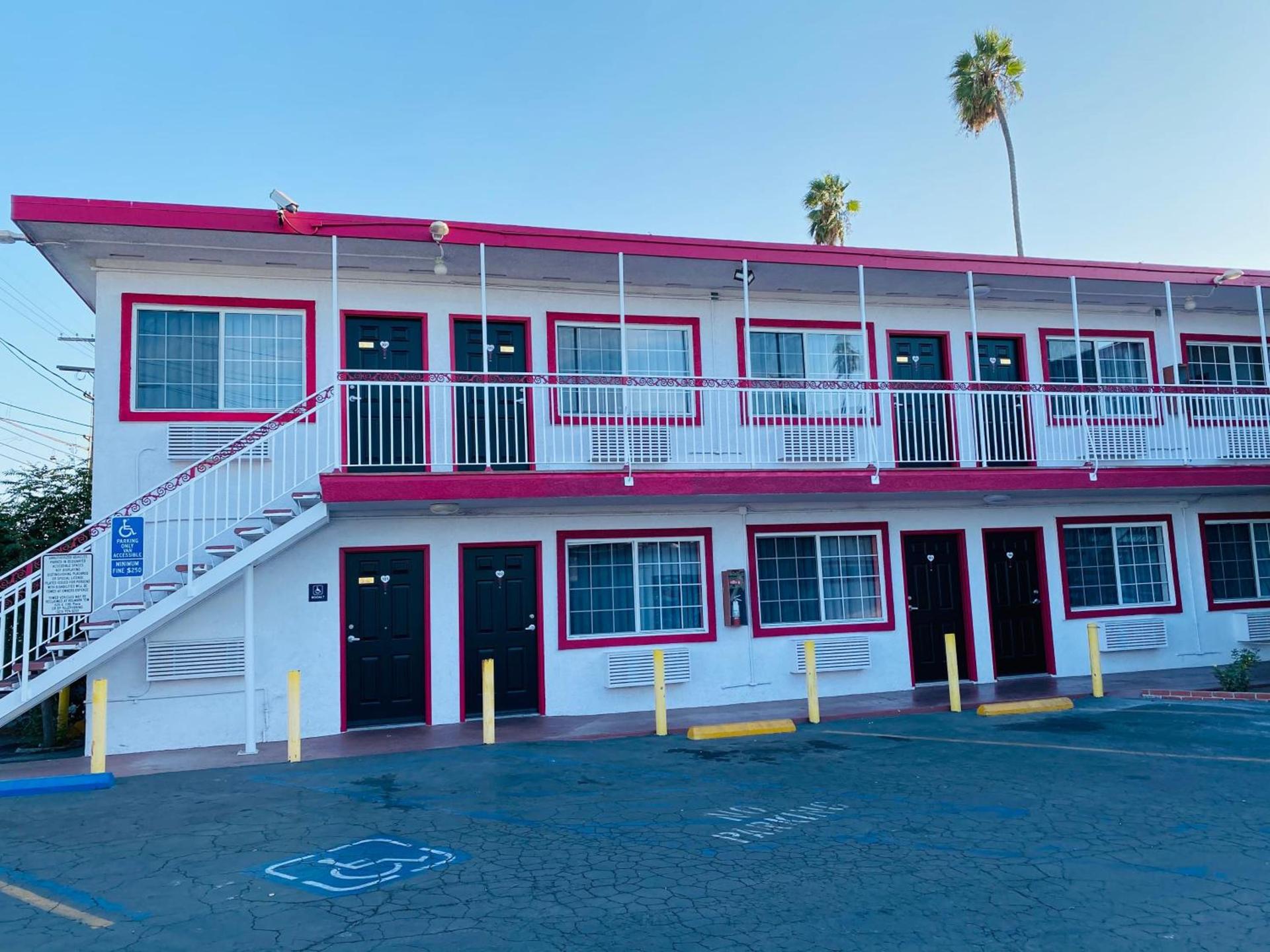 Casa Valentine Inn - Los Angeles photo 4