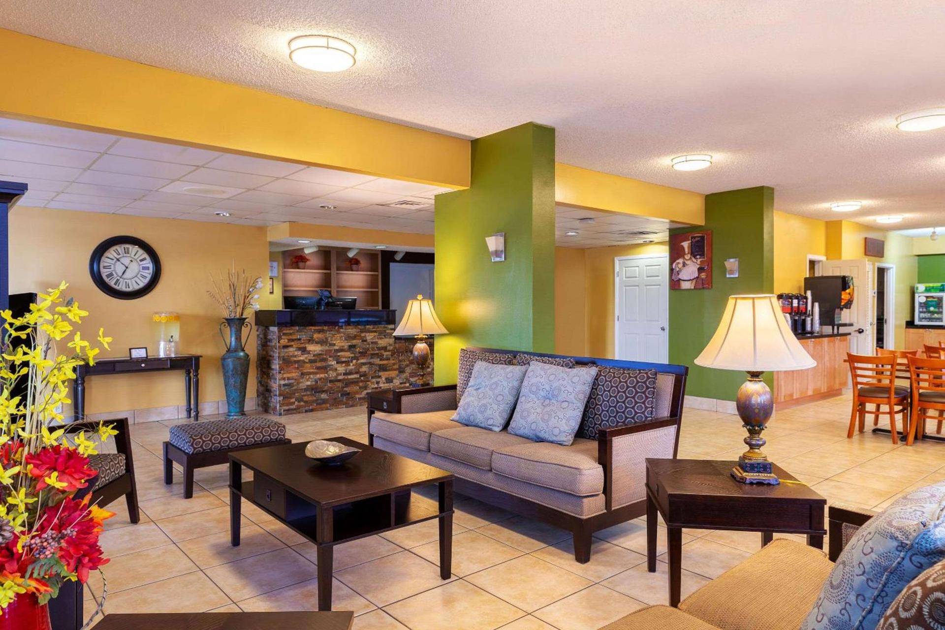 Quality Inn at Arlington Highlands photo 7