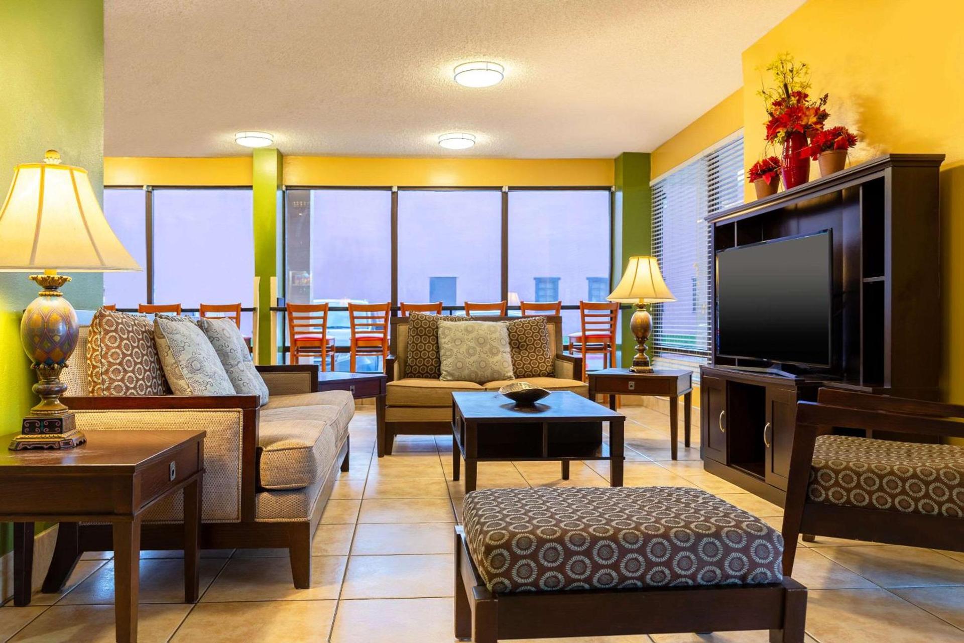 Quality Inn at Arlington Highlands photo 8