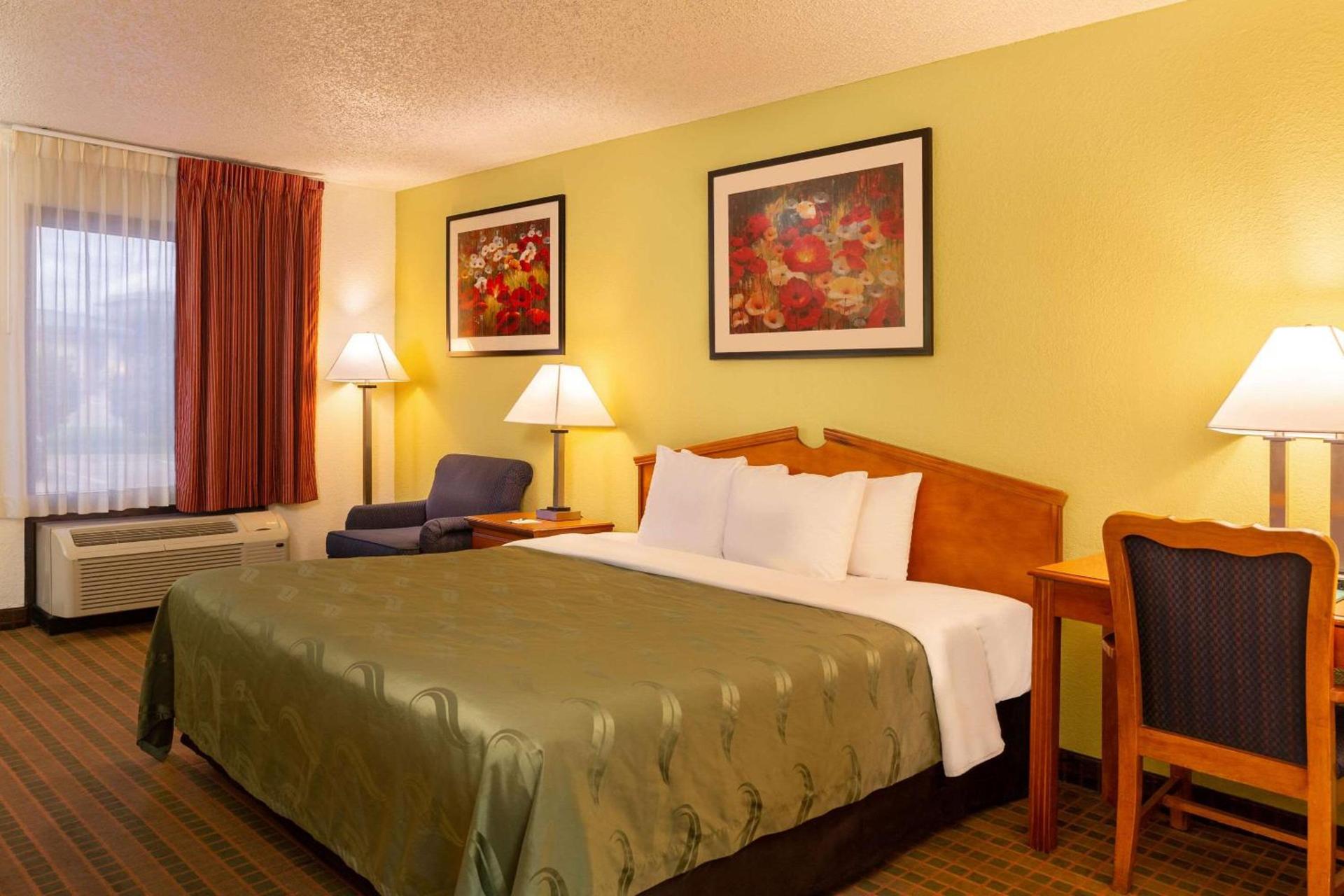 Quality Inn at Arlington Highlands photo 23