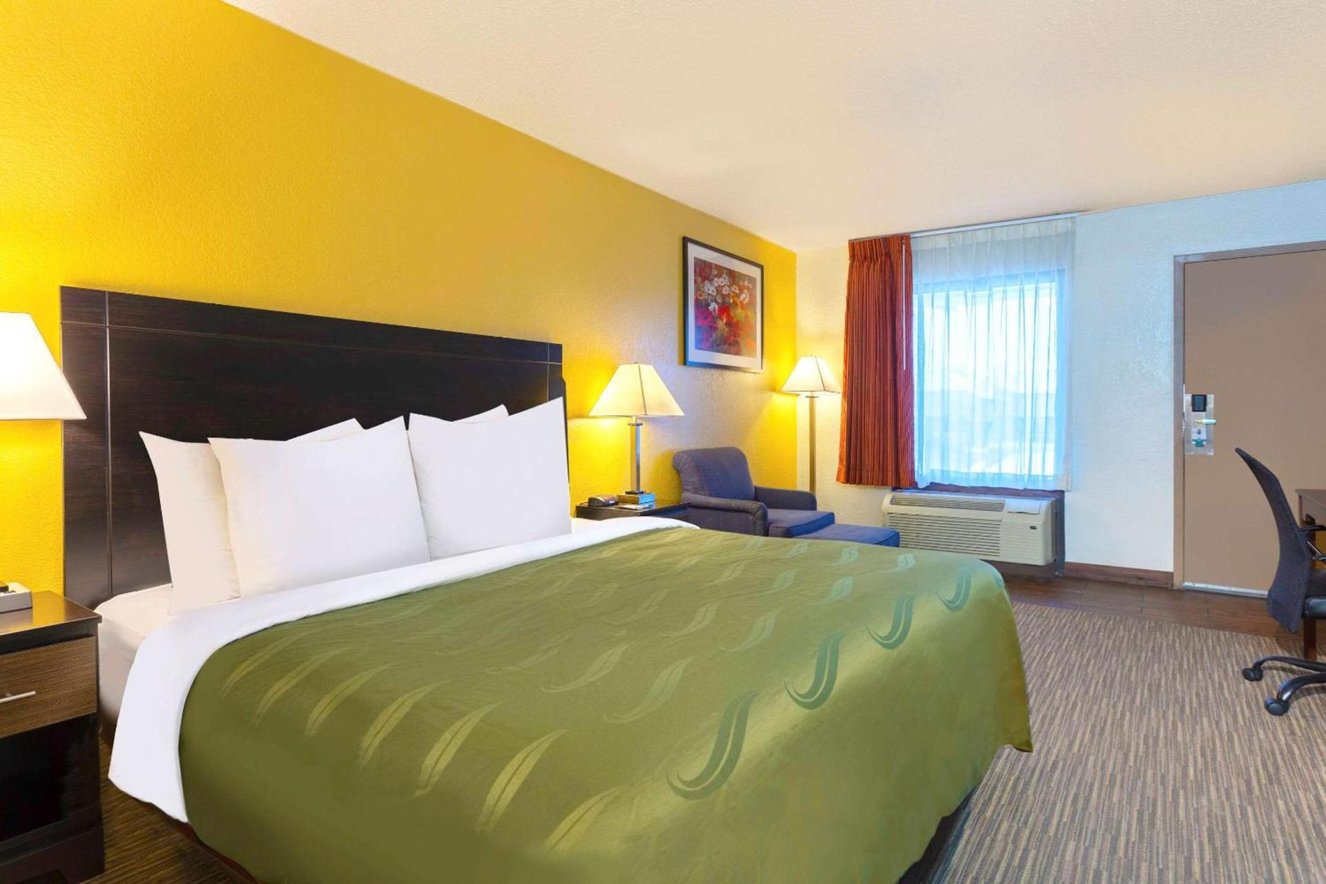 Quality Inn at Arlington Highlands photo 32