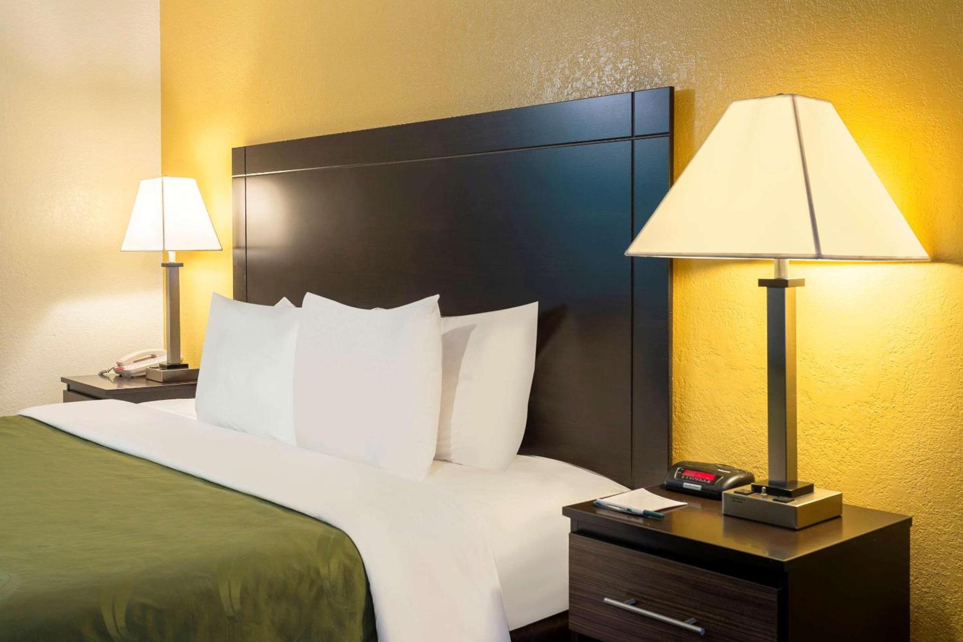 Quality Inn at Arlington Highlands photo 38