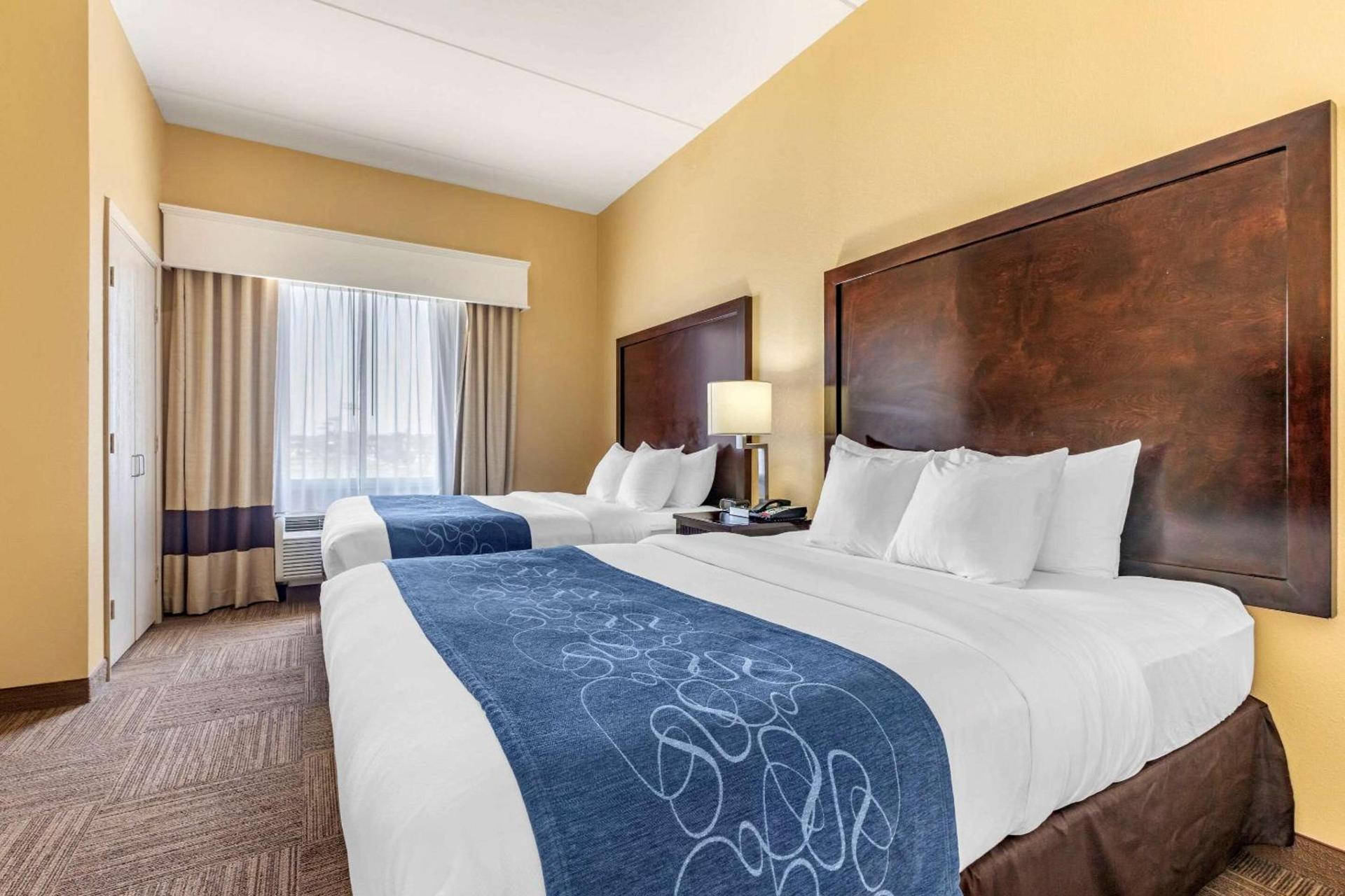 Comfort Suites Frisco photo 16