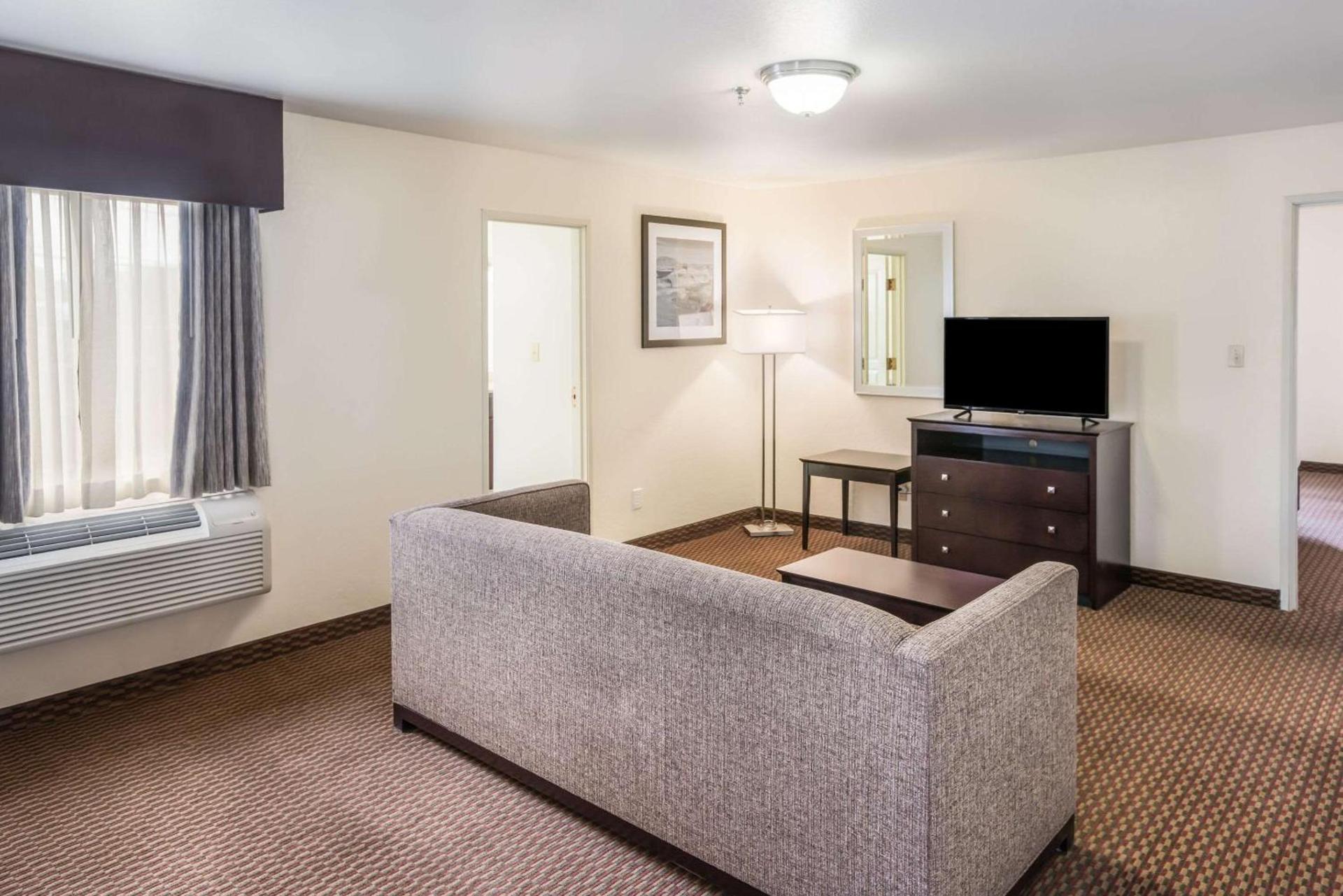 Clarion Inn Page - Lake Powell photo 7