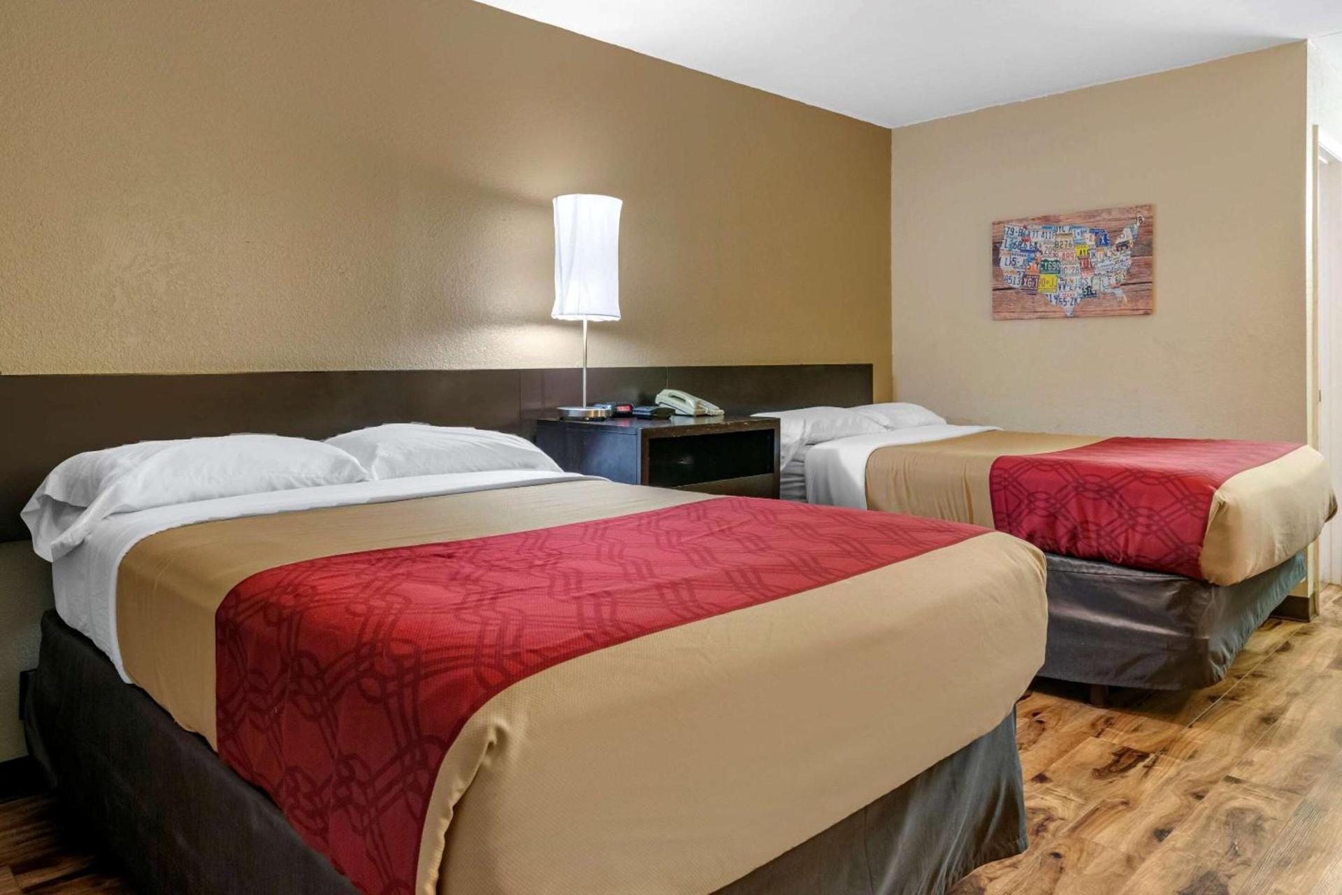 Econo Lodge Sebring photo 11